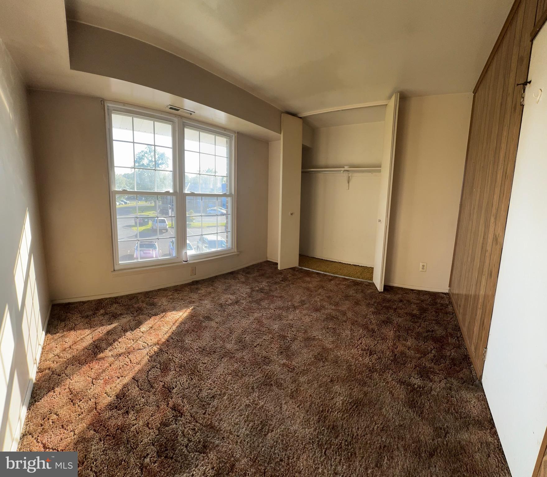 275 GREEN STREET 5Q5