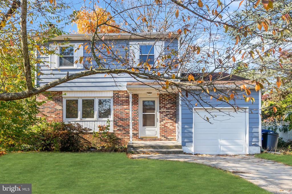 325 MANOR ROAD