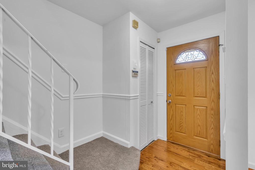 325 MANOR ROAD