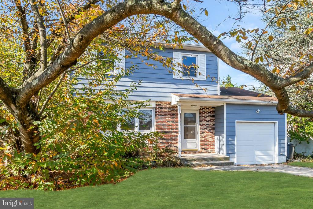 325 MANOR ROAD