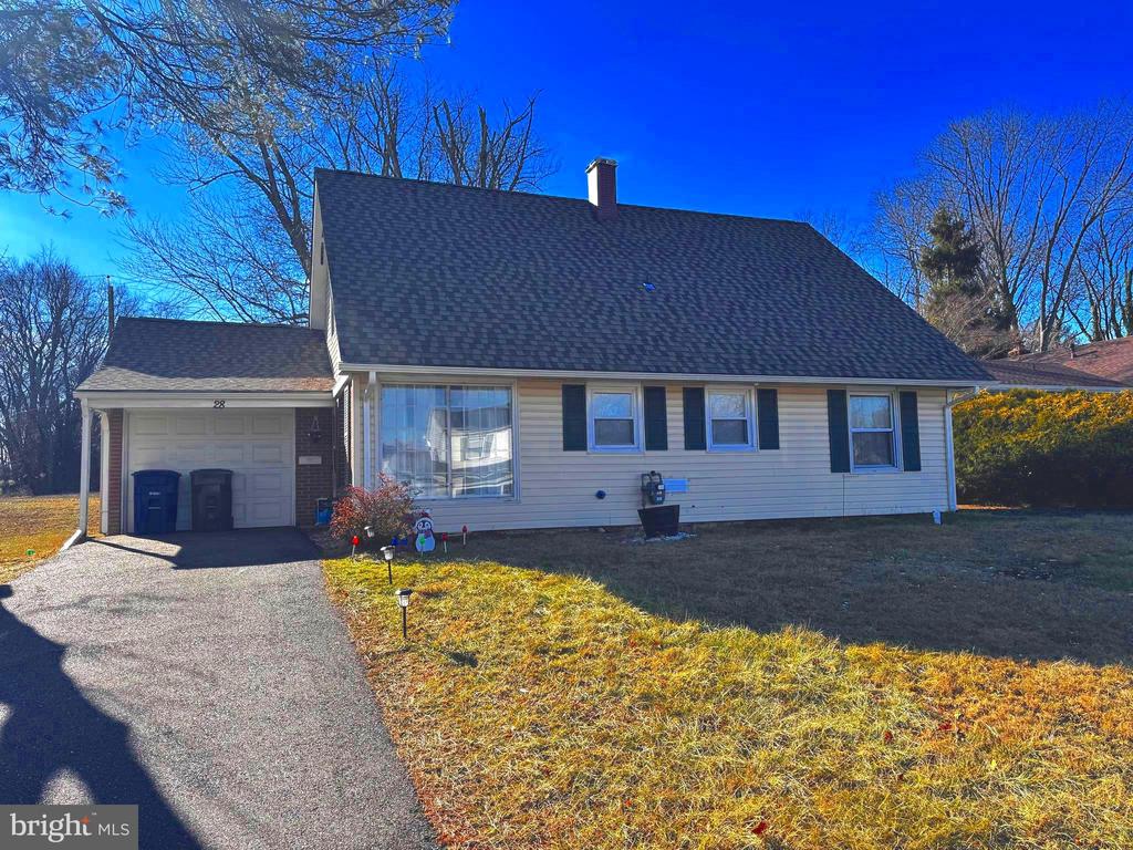 28 MOSSHILL LANE