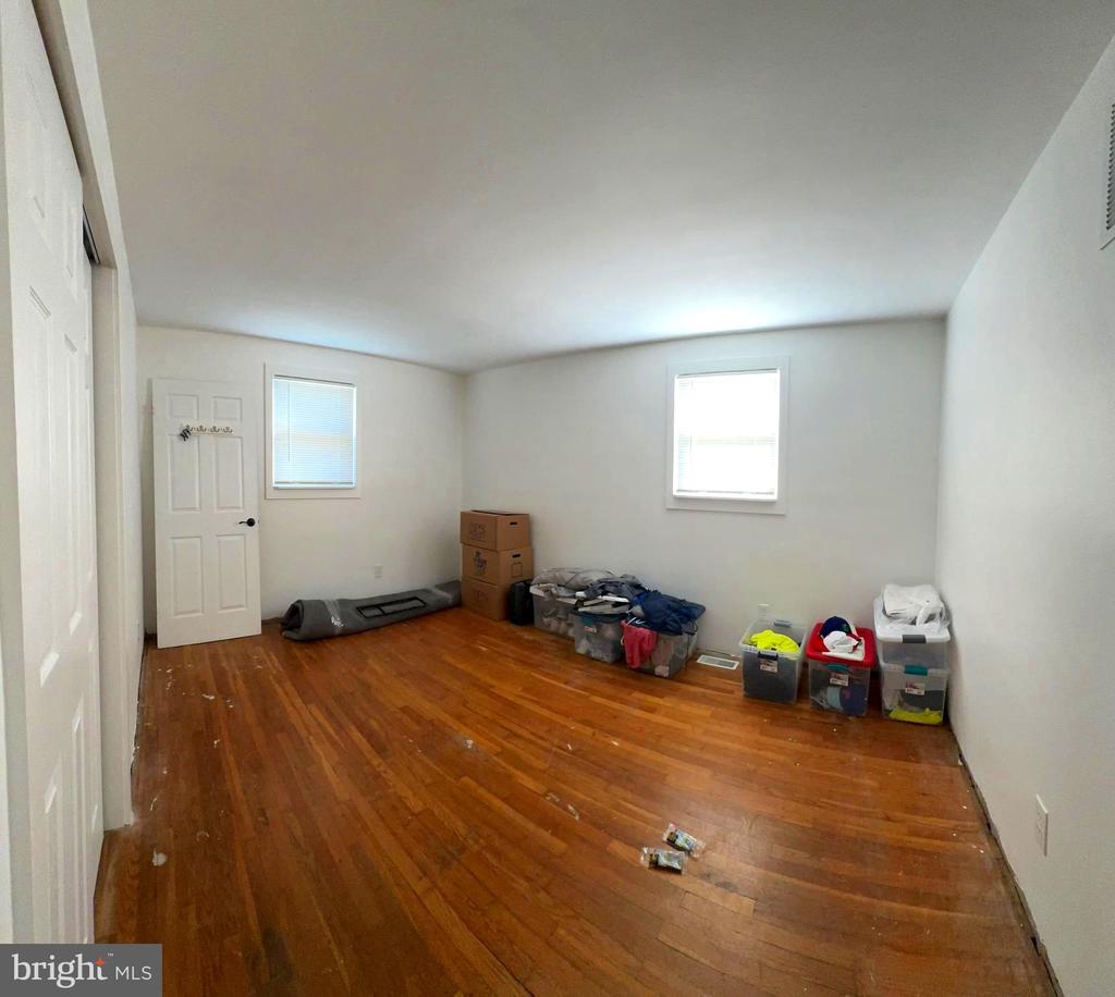 1310 WALL AVENUE