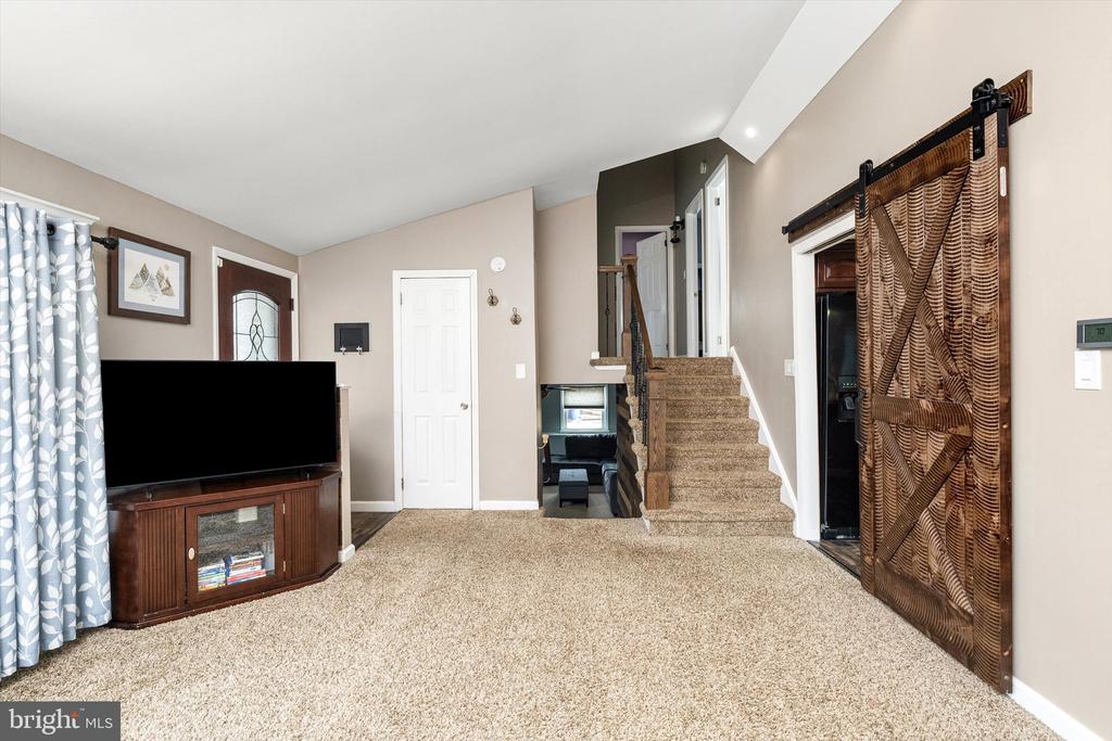 23 LANGROCK WAY