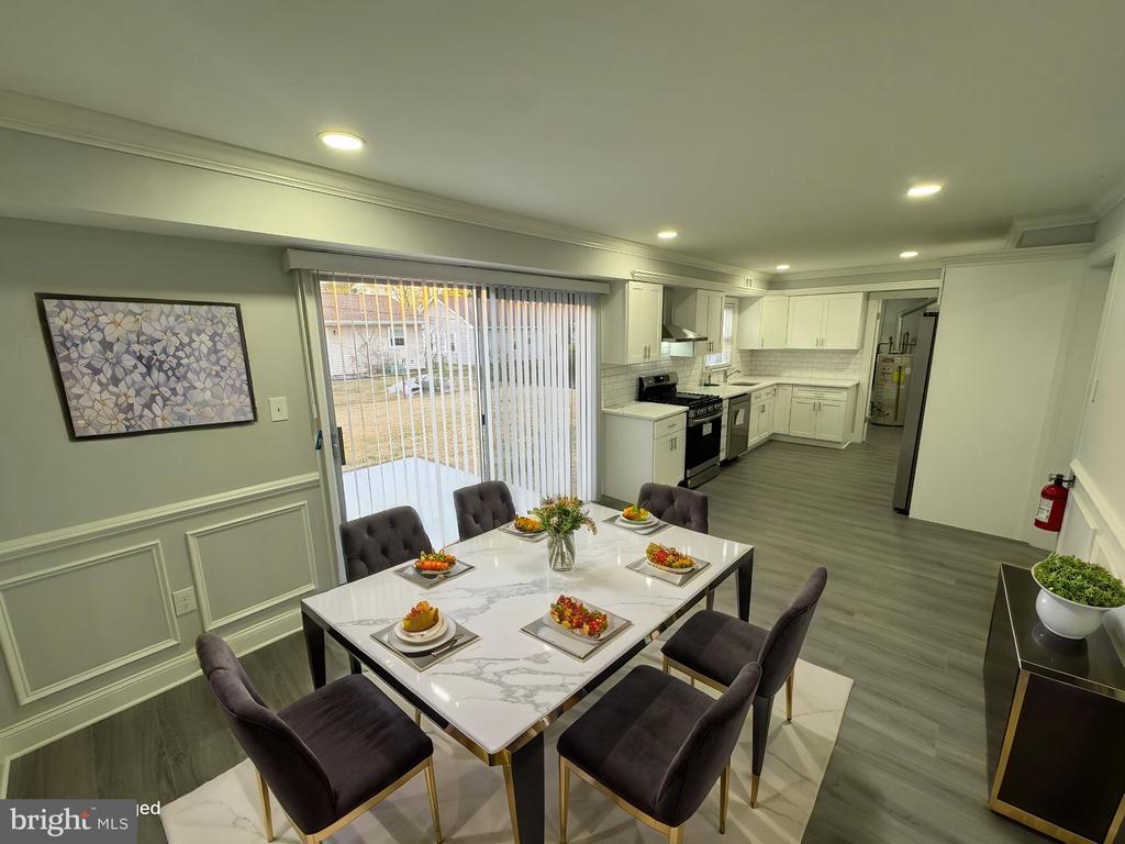 18 GRAYSON CIRCLE
