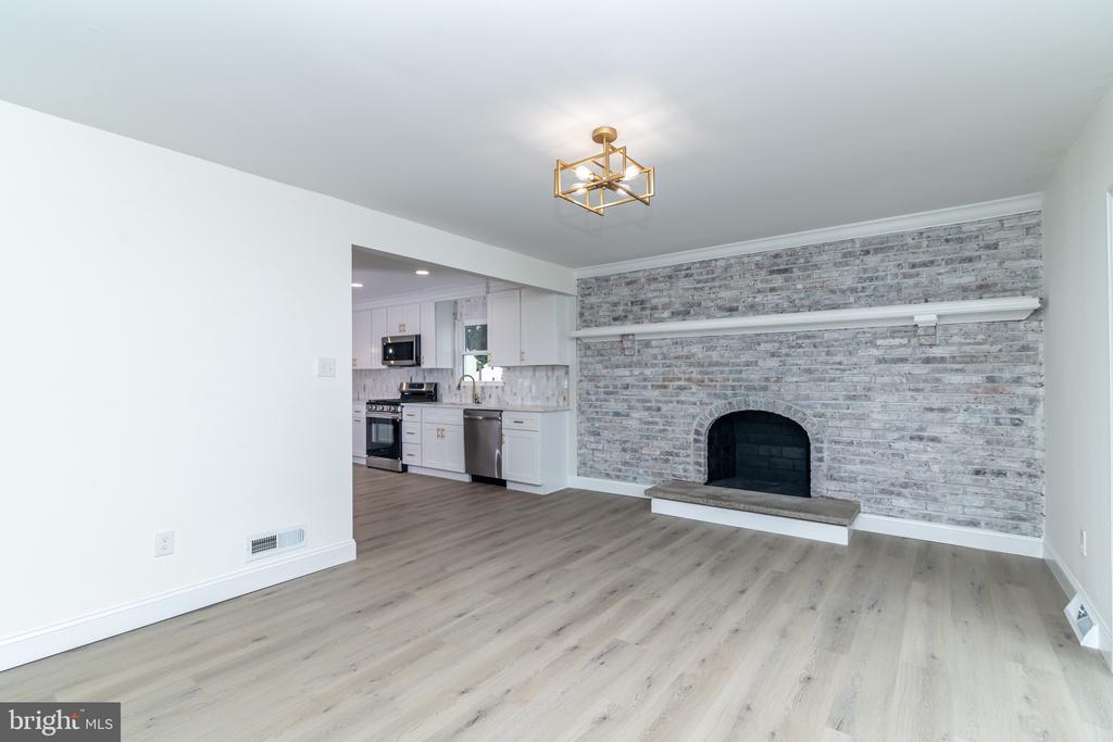 203 SHENANDOAH ROAD