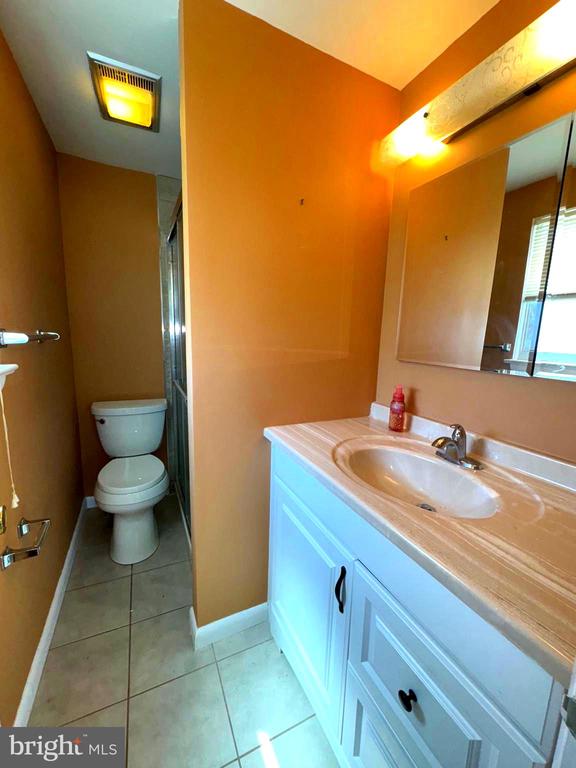 1202 NOREEN DRIVE