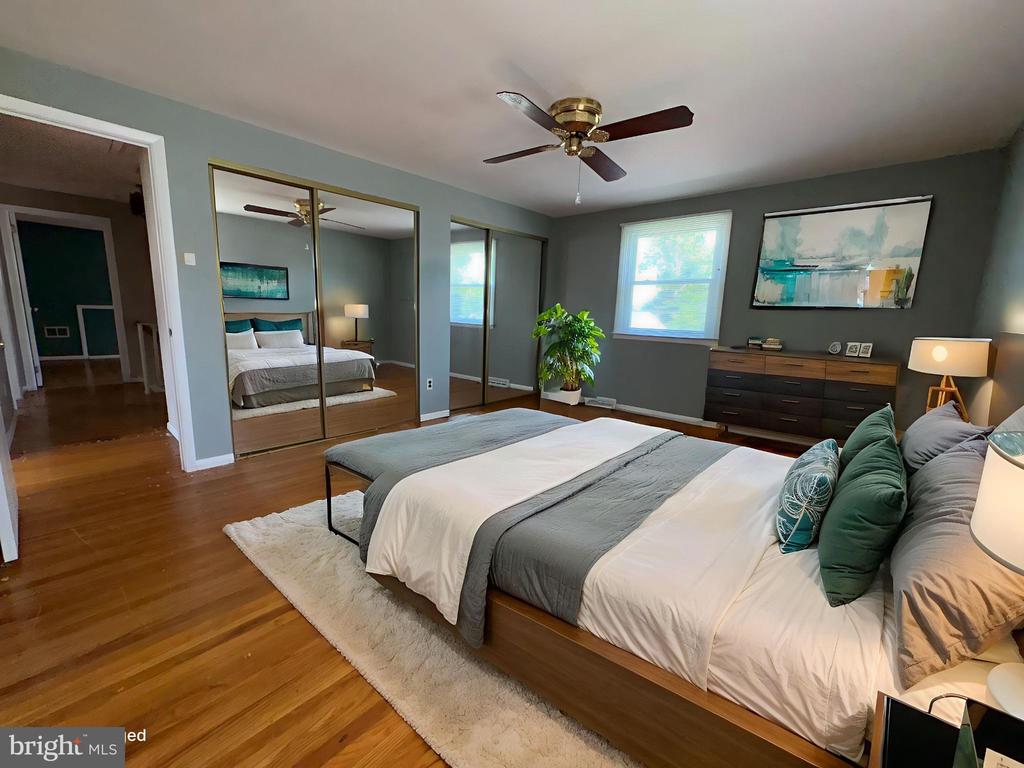 1202 NOREEN DRIVE