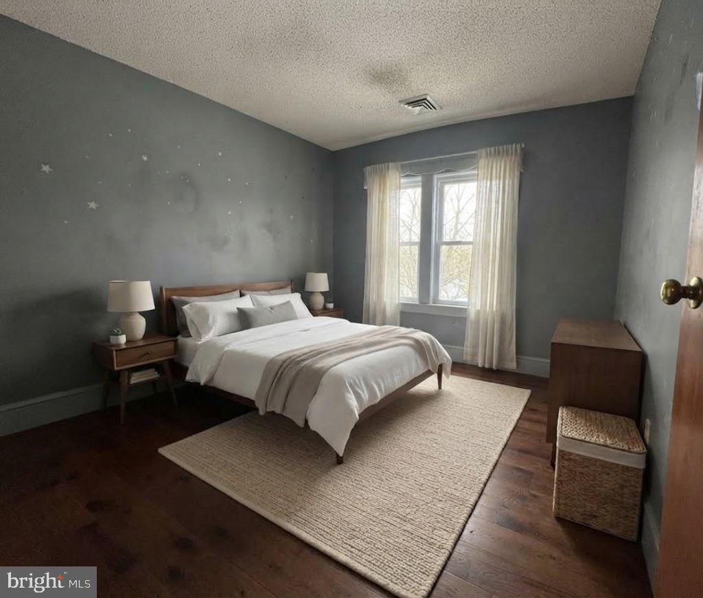 124 W FRANKLIN AVENUE W