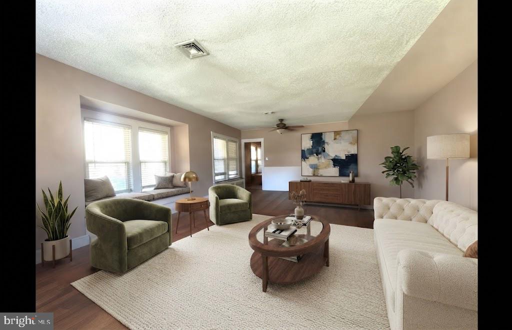 124 W FRANKLIN AVENUE W