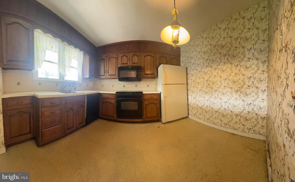 538 FORDHAM AVENUE