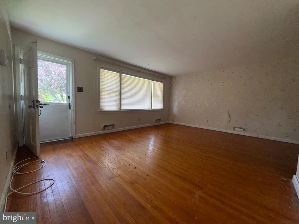538 FORDHAM AVENUE