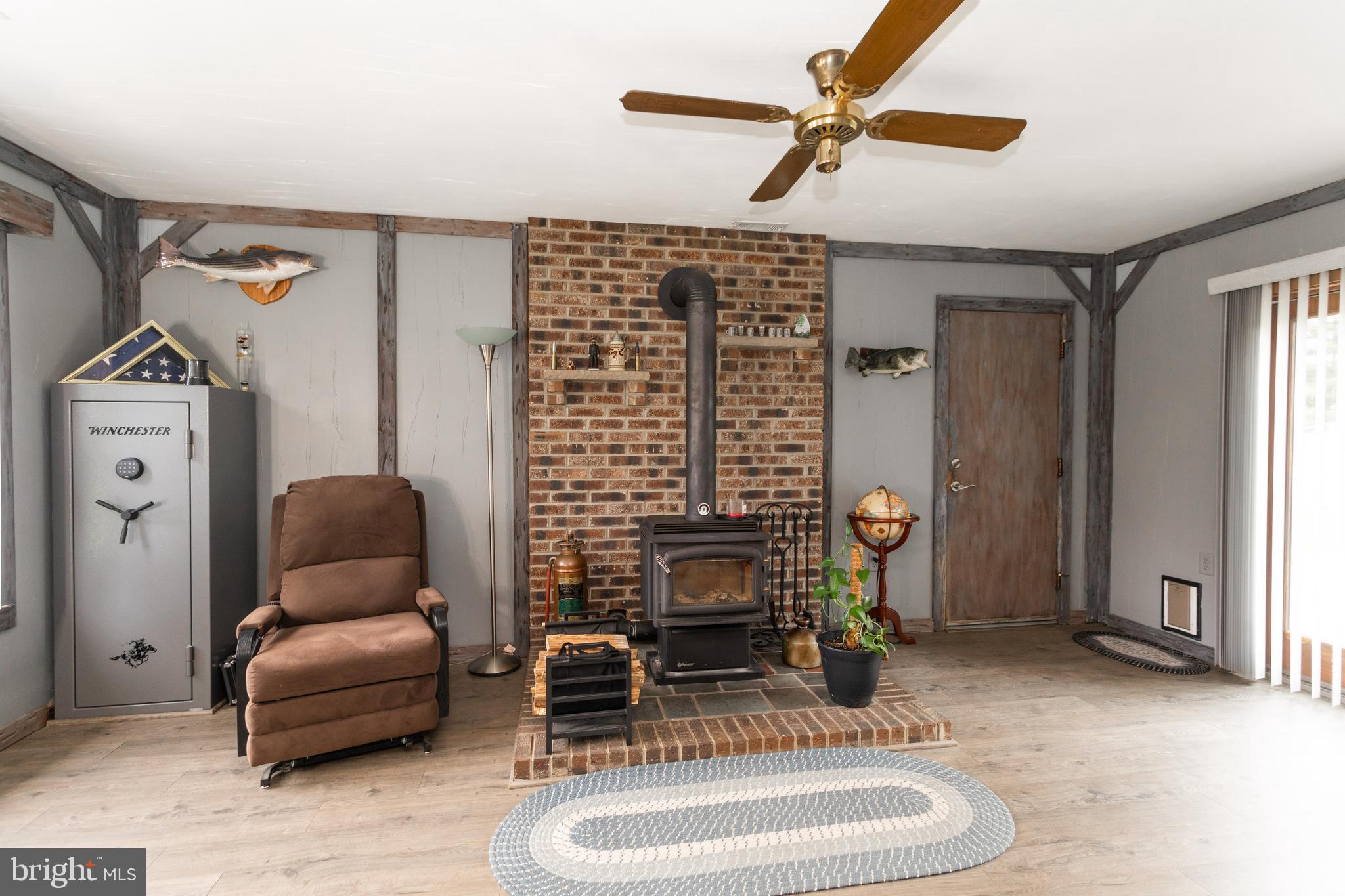 620 AUTUMN CREST DRIVE