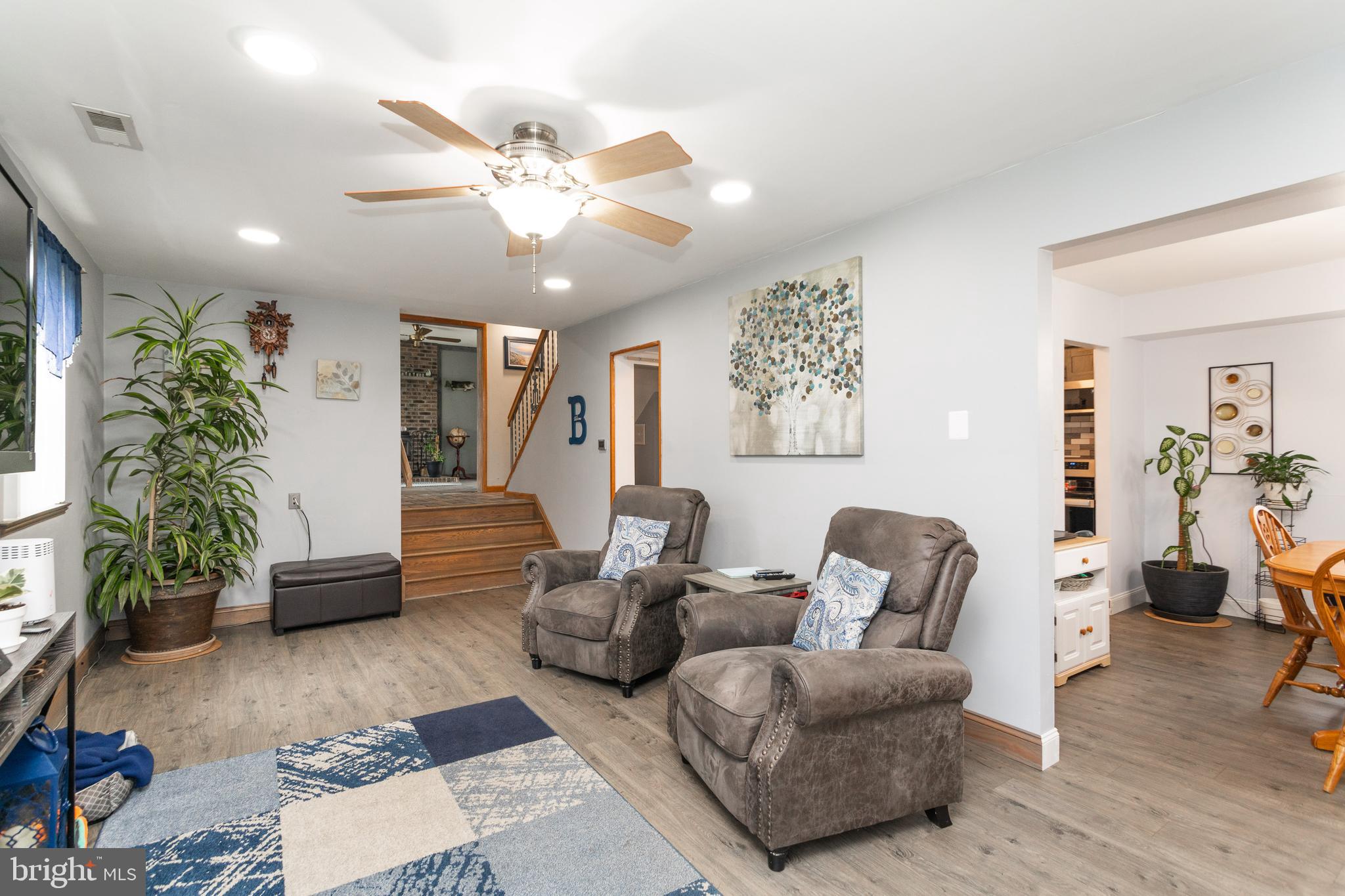 620 AUTUMN CREST DRIVE