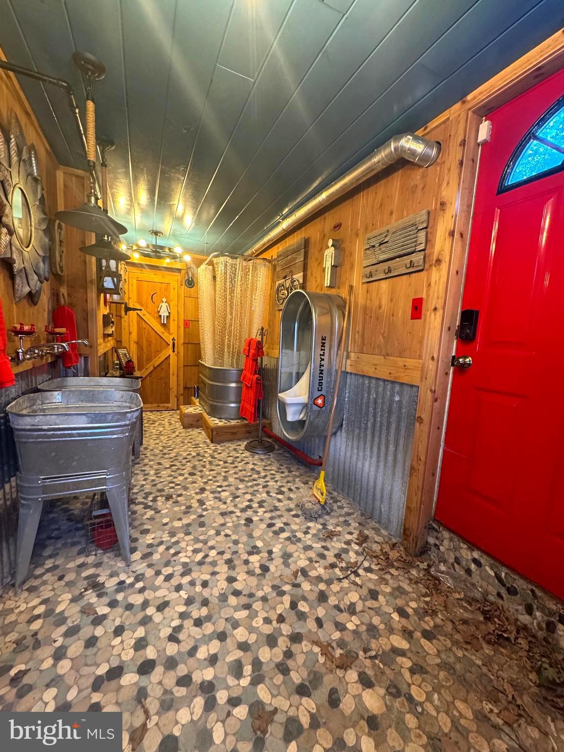 178 BRUNSWICK AVENUE