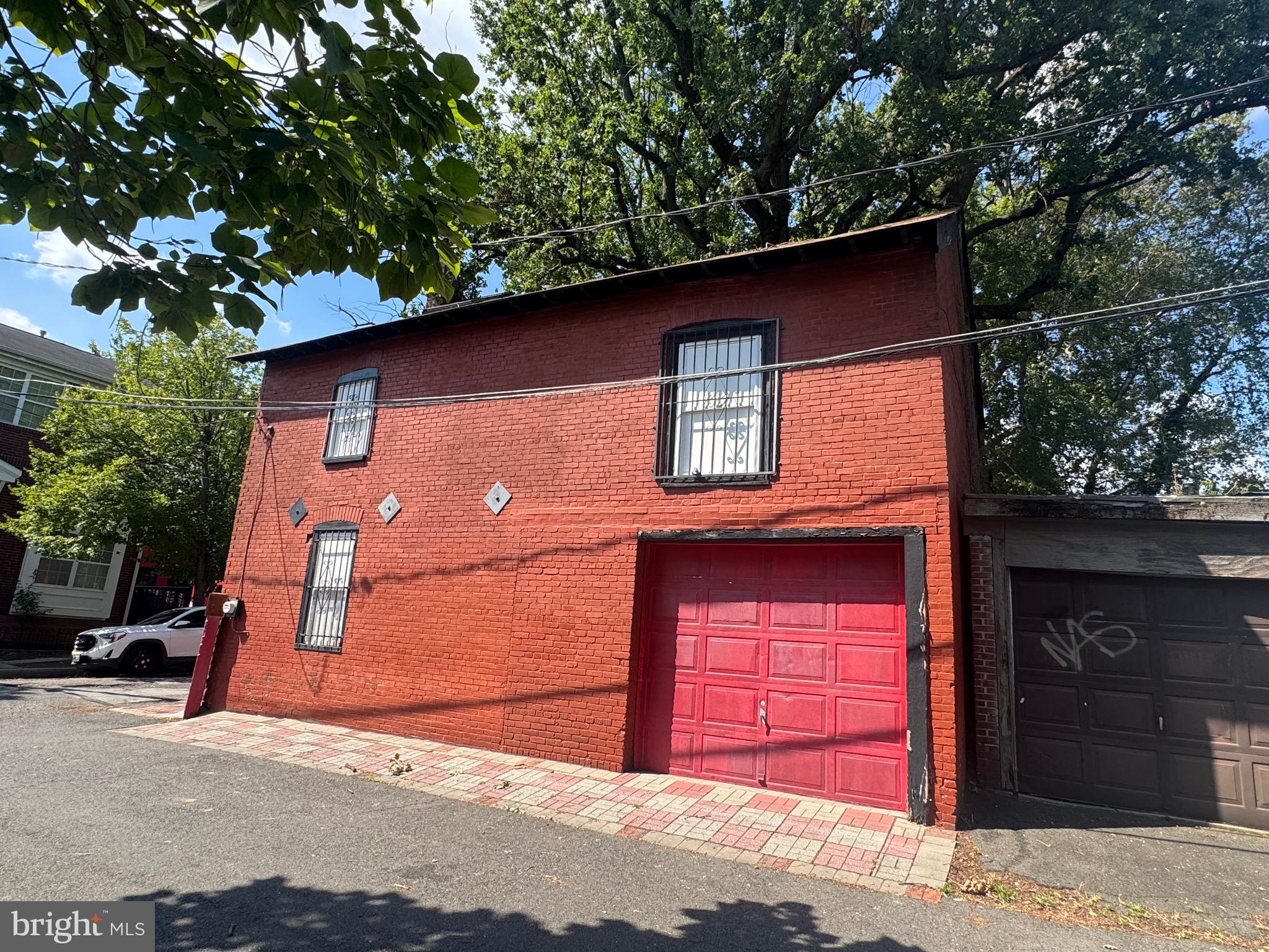 178 BRUNSWICK AVENUE