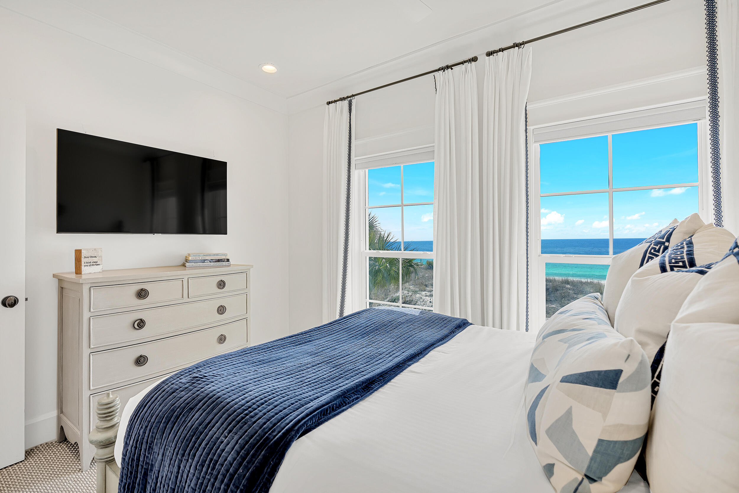 94 S Emerald Cove Lane