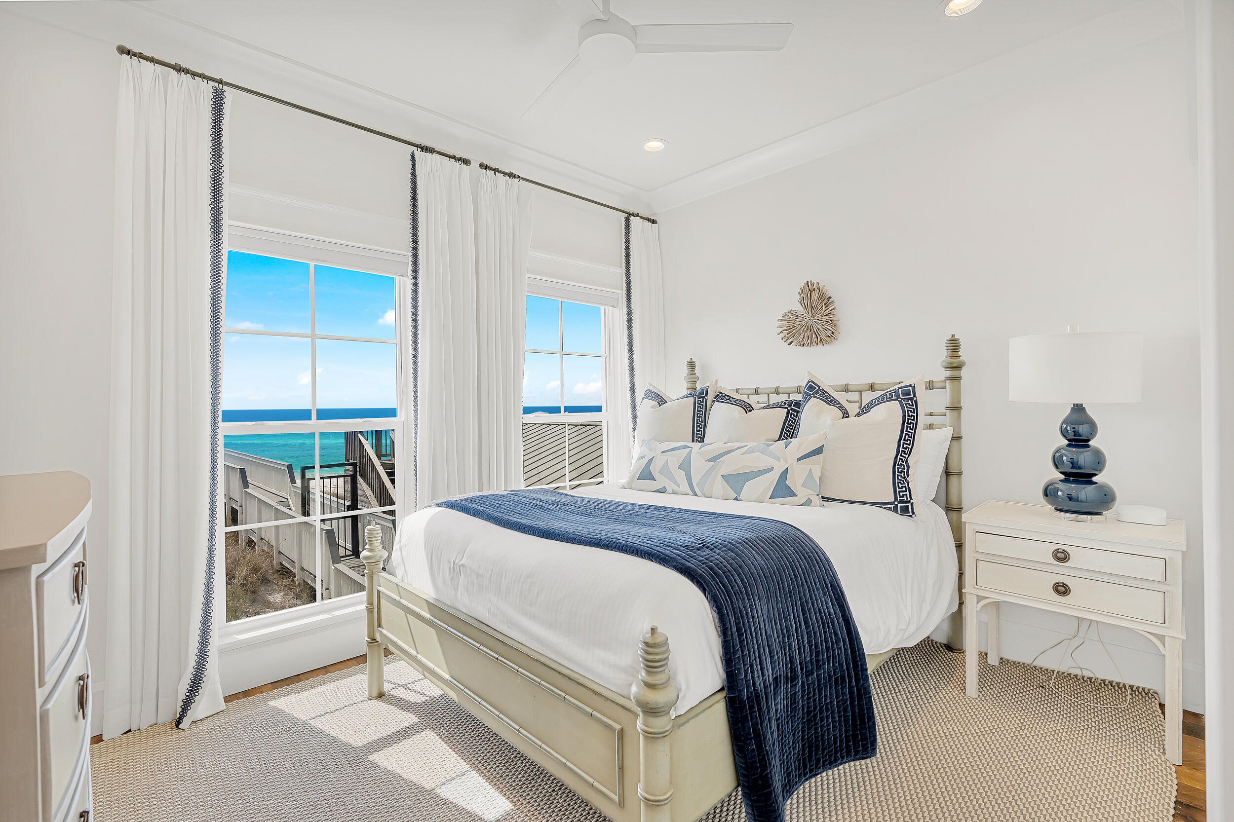 94 S Emerald Cove Lane