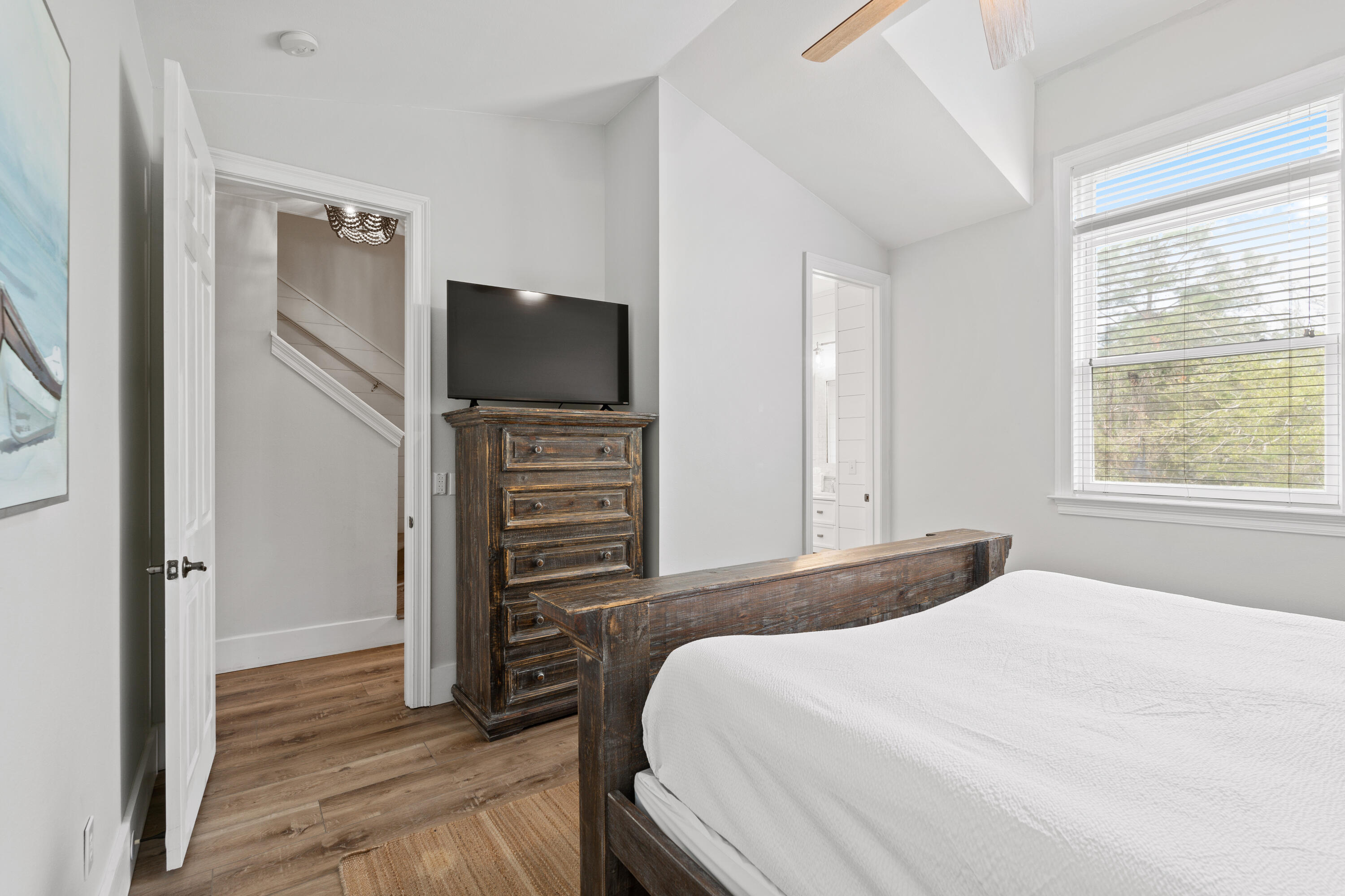 73 W Henry Court, # 6-6