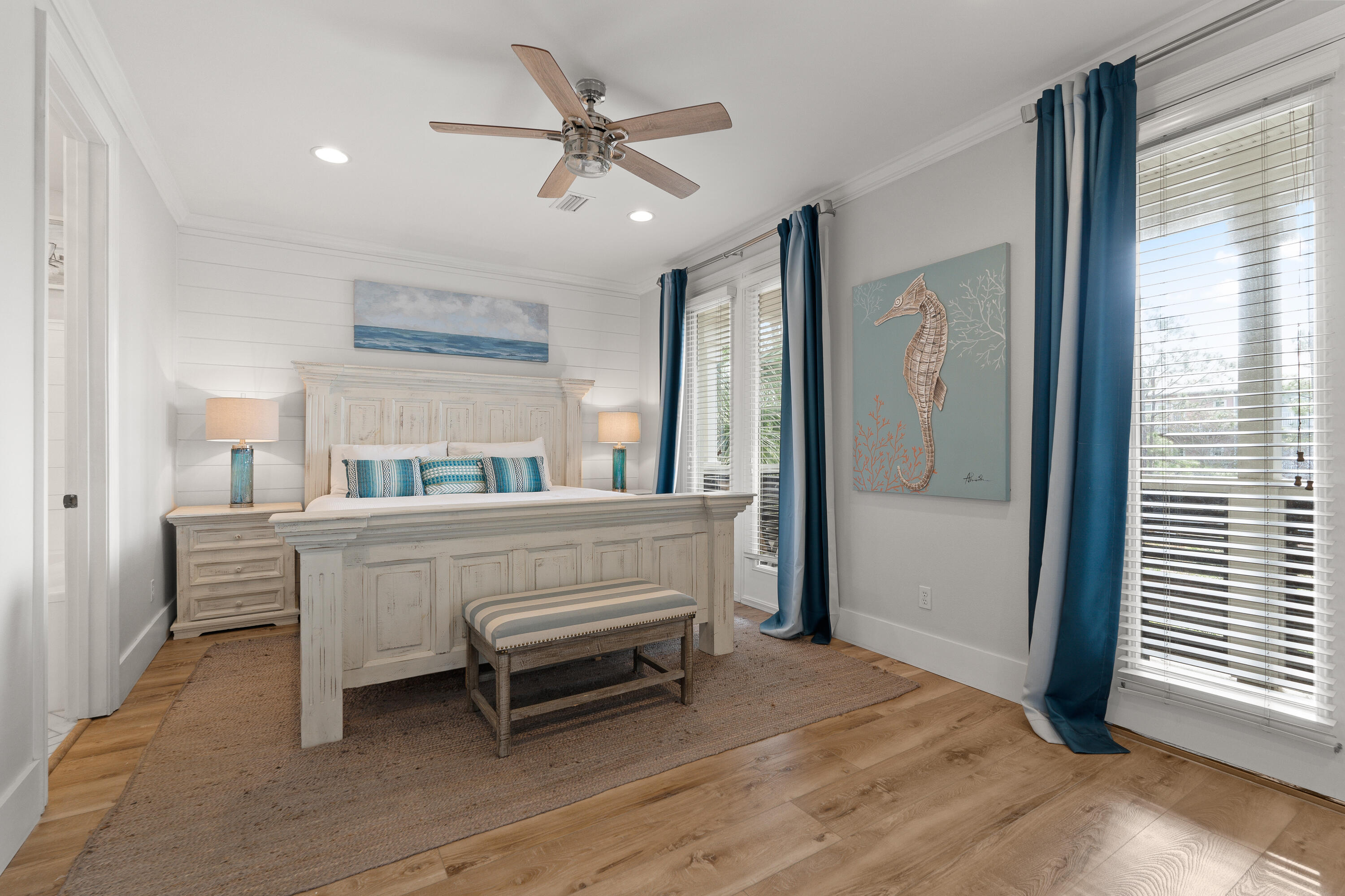 73 W Henry Court, # 6-6