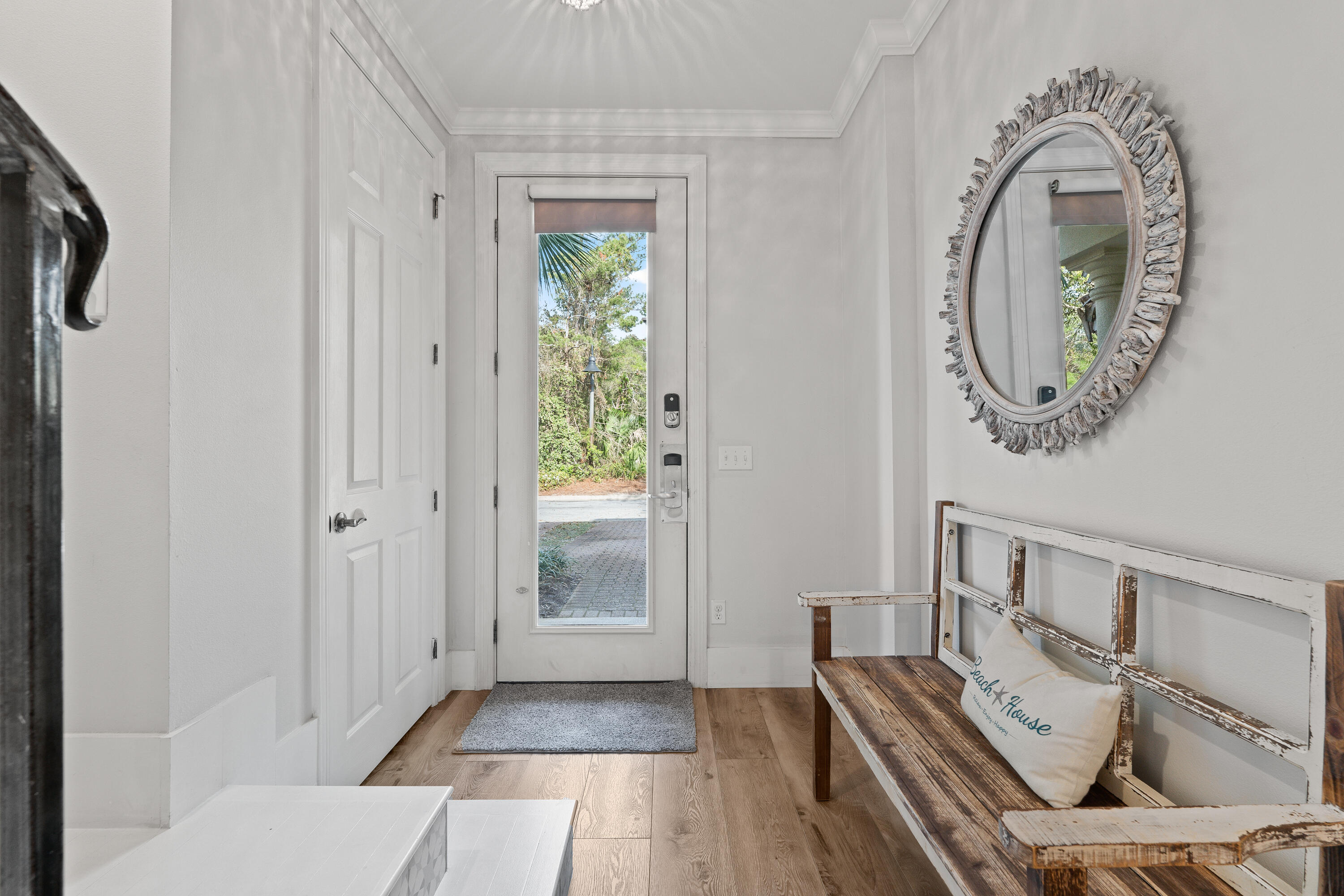 73 W Henry Court, # 6-6