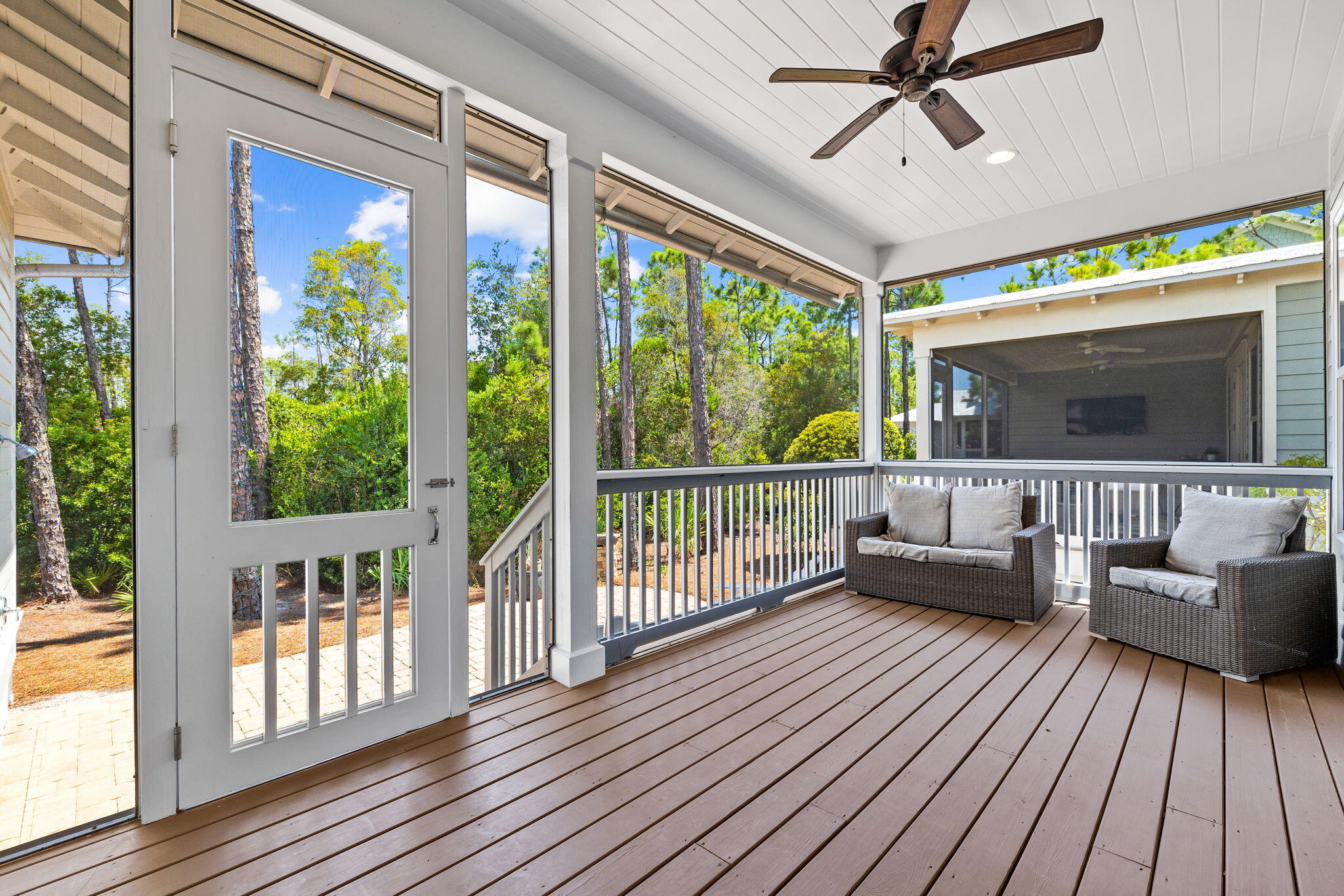 547 Flatwoods Forest Loop