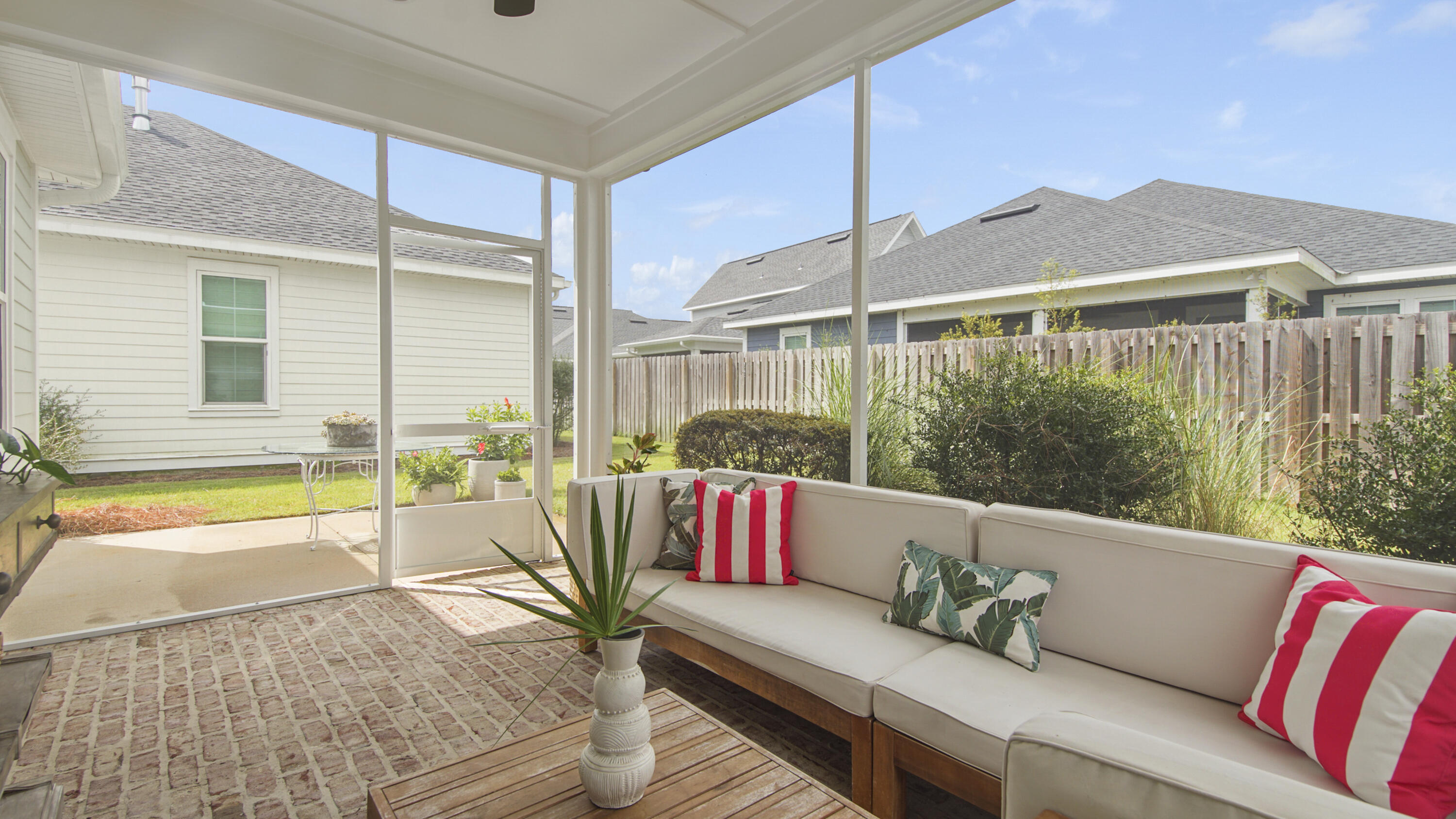 40 Conifer Court