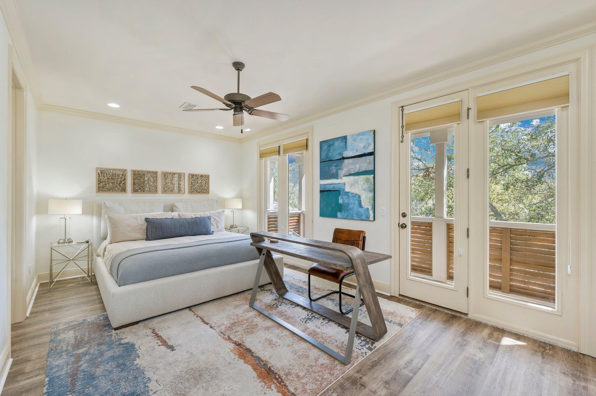 13 W Henry Court, # 5-2
