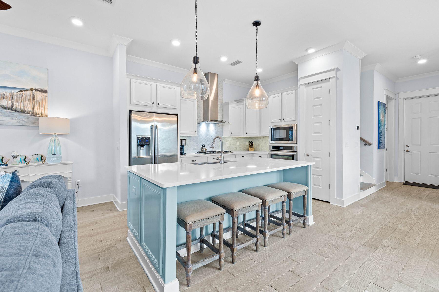 120 E Pine Lands Loop, UNIT A