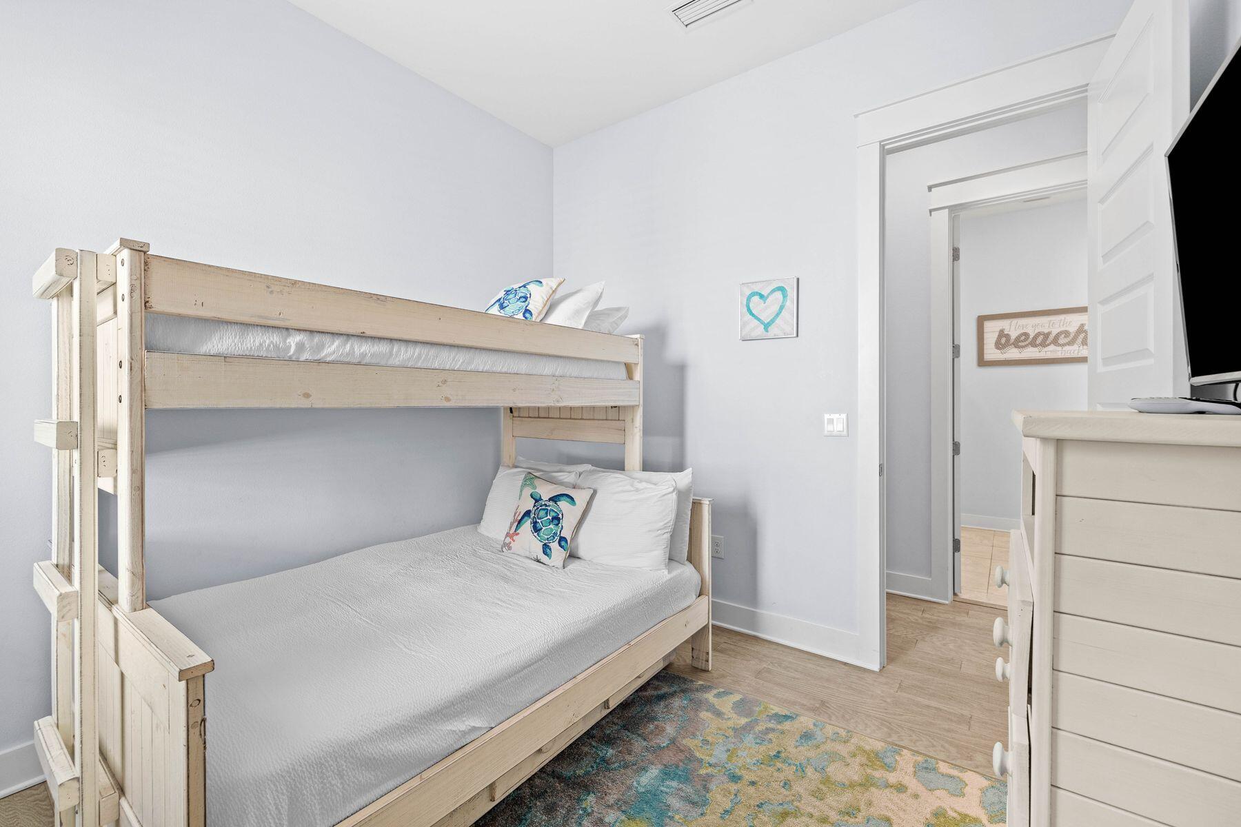 120 E Pine Lands Loop, UNIT A