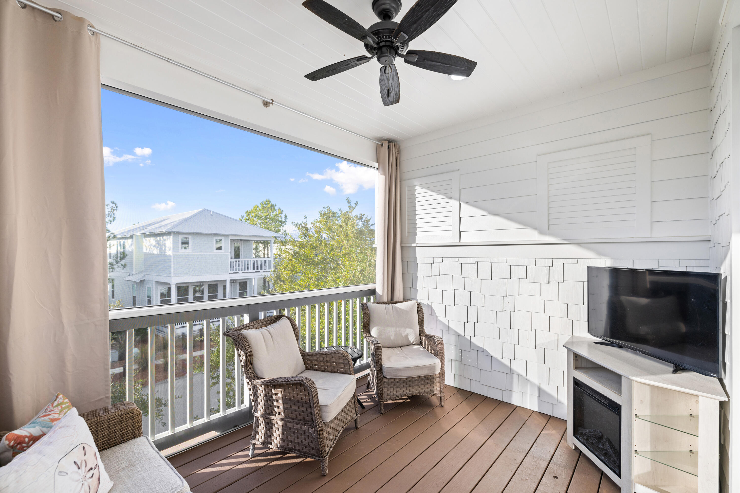 661 Flatwoods Forest Loop