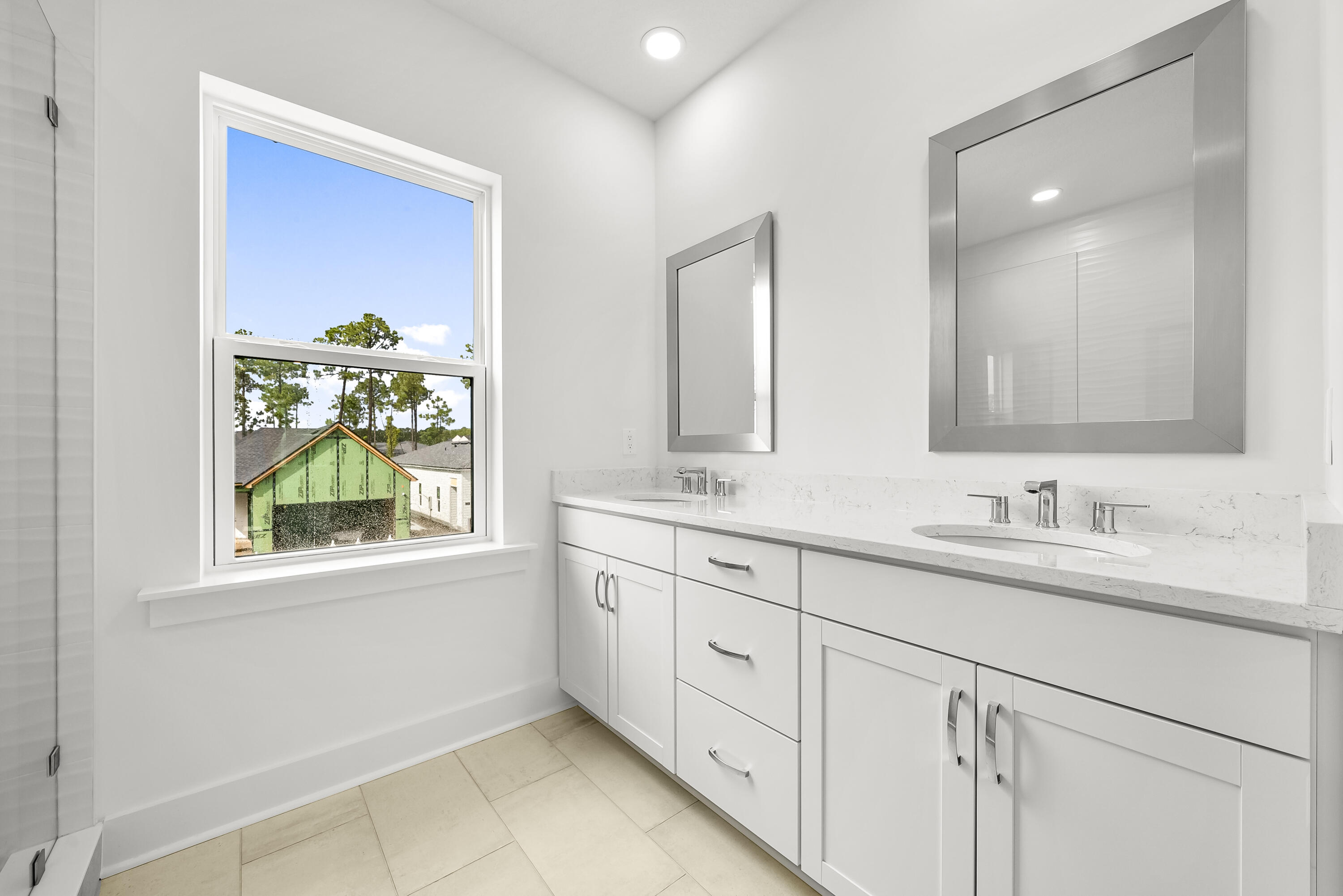 256 Breakwater Boulevard, Lot 10