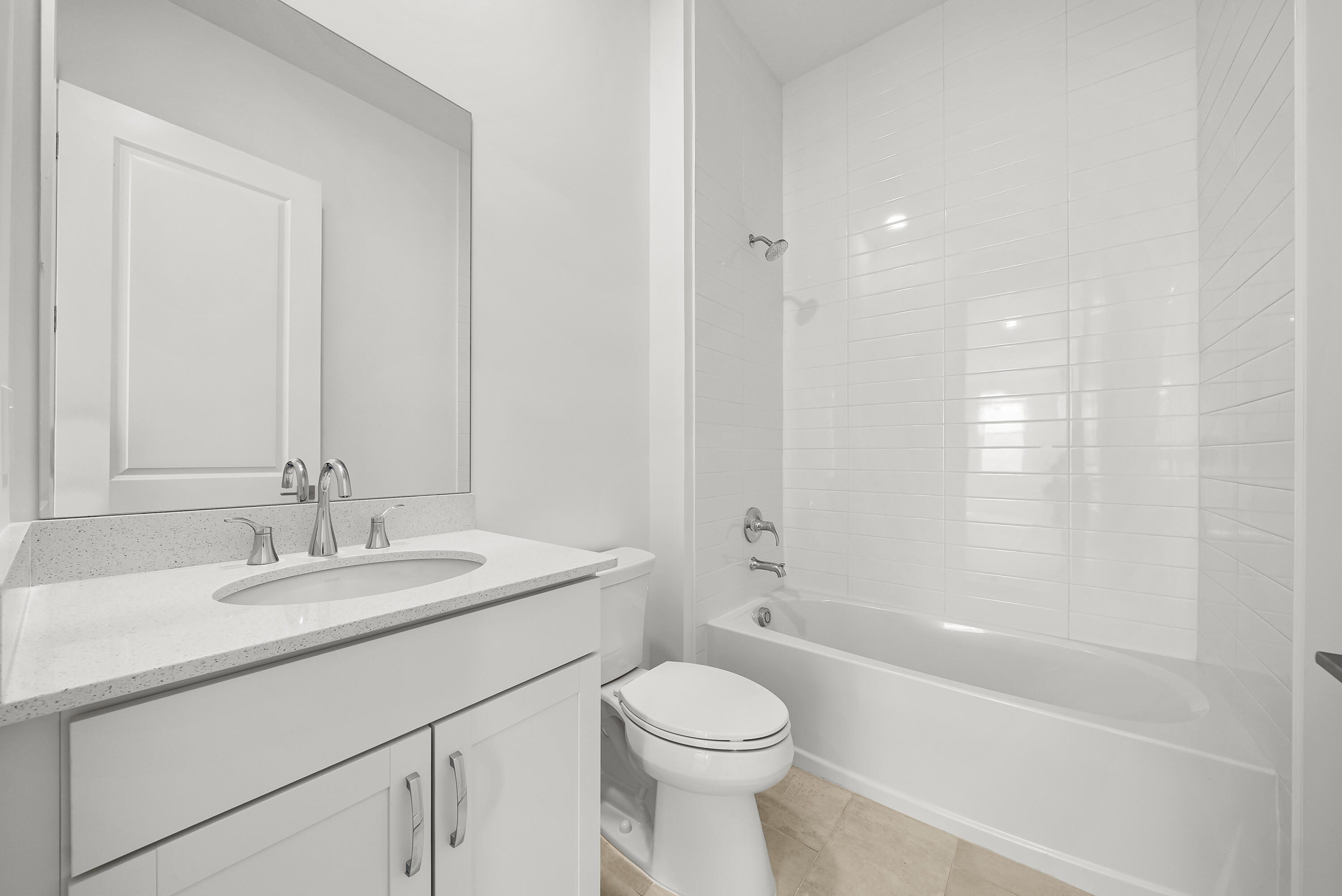 256 Breakwater Boulevard, Lot 10