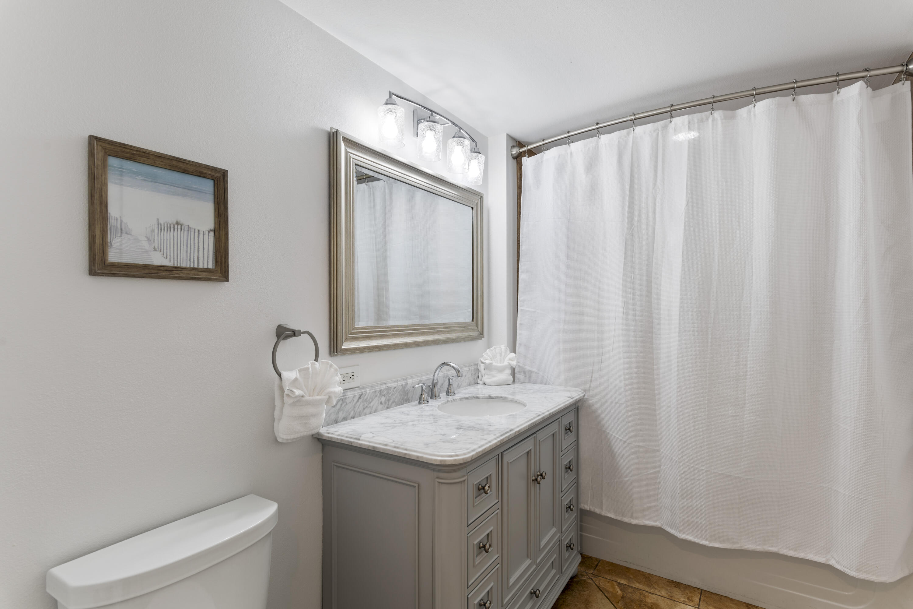 9100 Baytowne Wharf Boulevard, 550-551