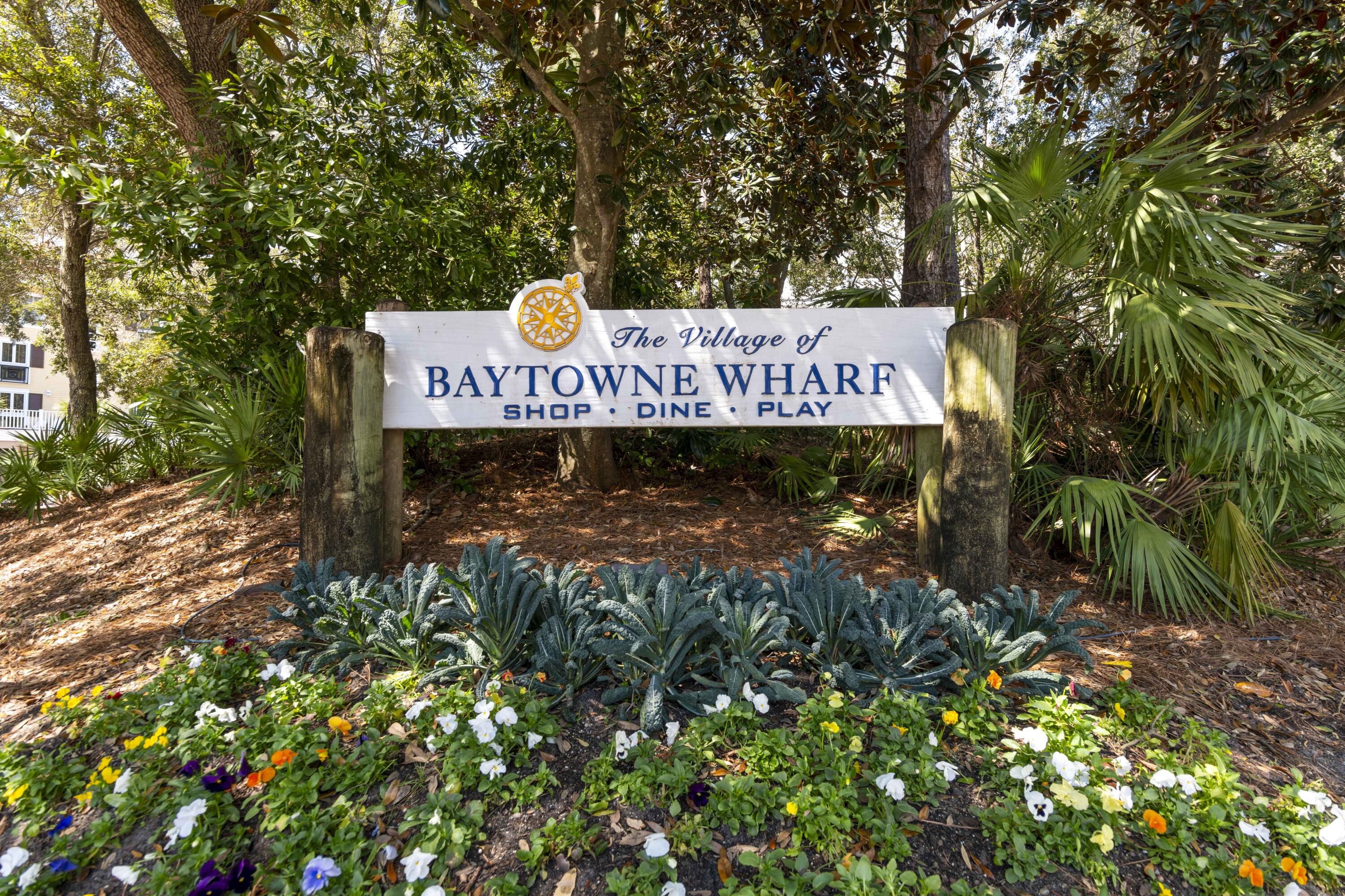 9100 Baytowne Wharf Boulevard, 550-551