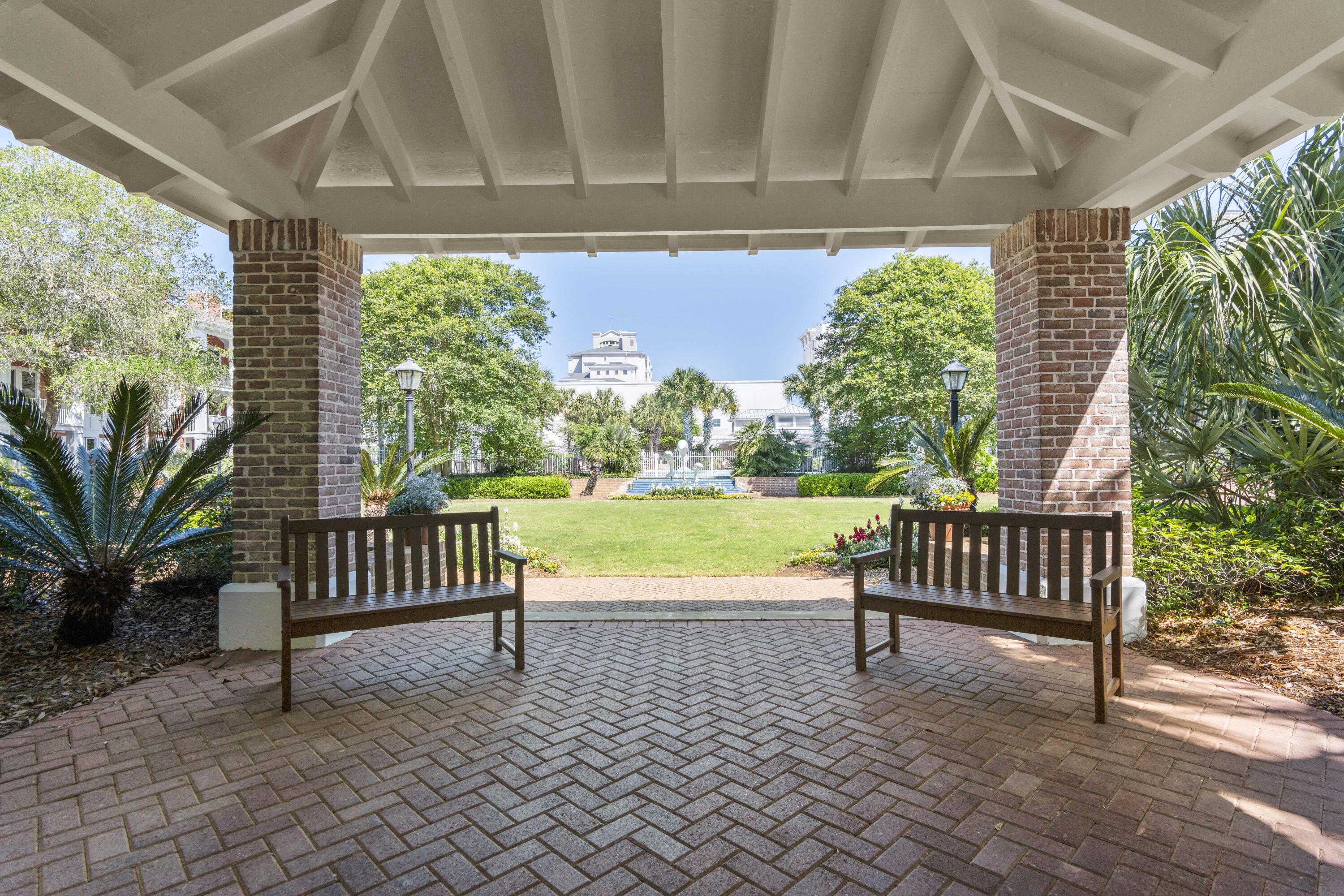 9100 Baytowne Wharf Boulevard, 550-551