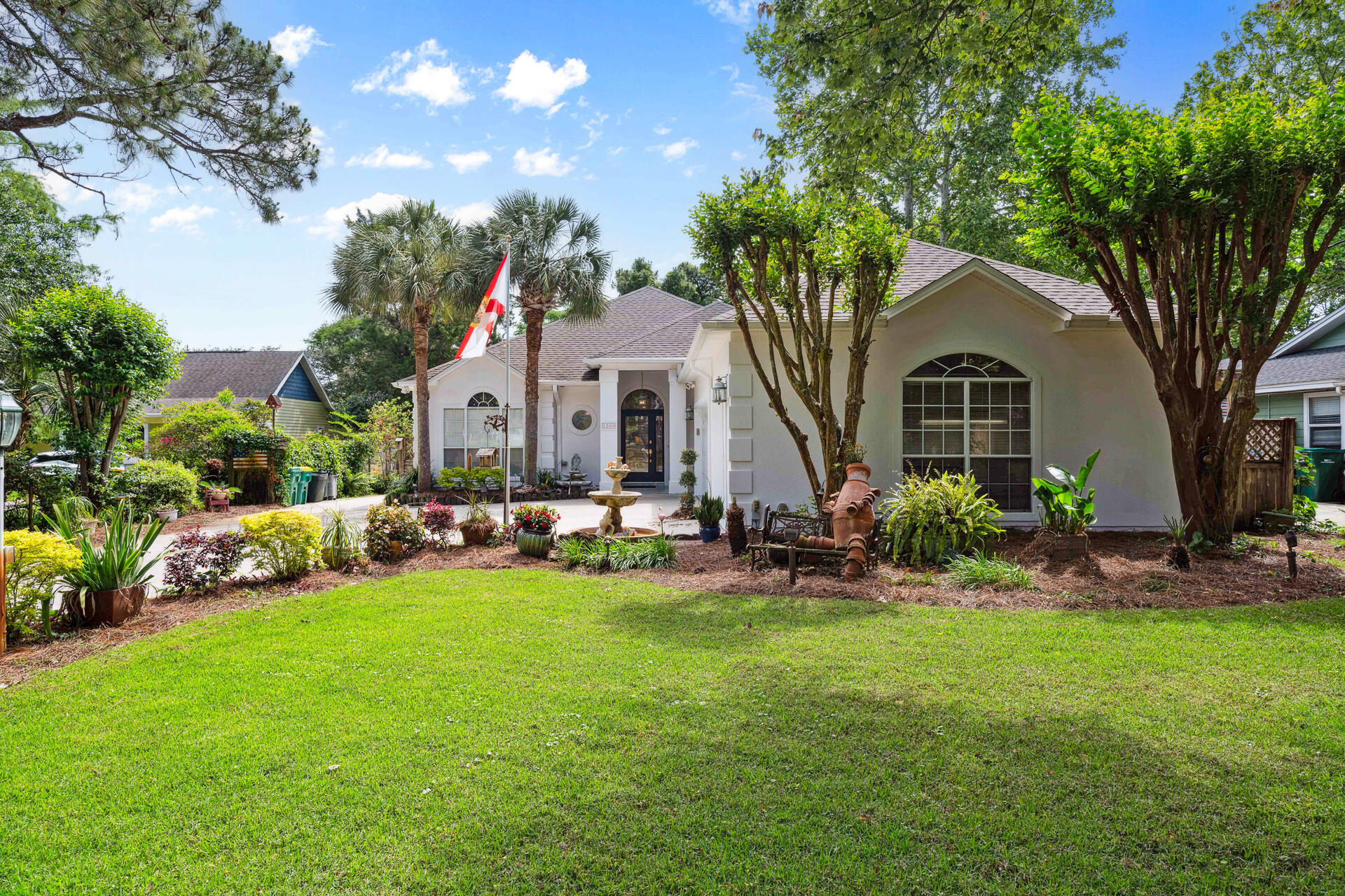 1200 Bay Court