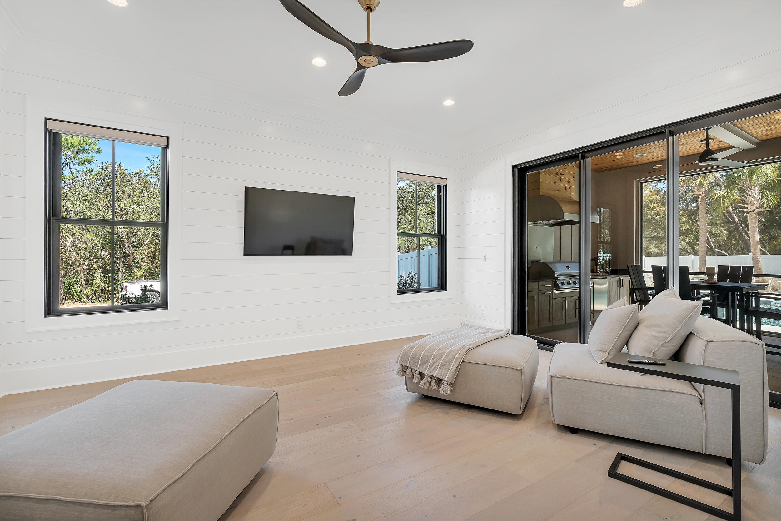 7843 E Co Highway 30A