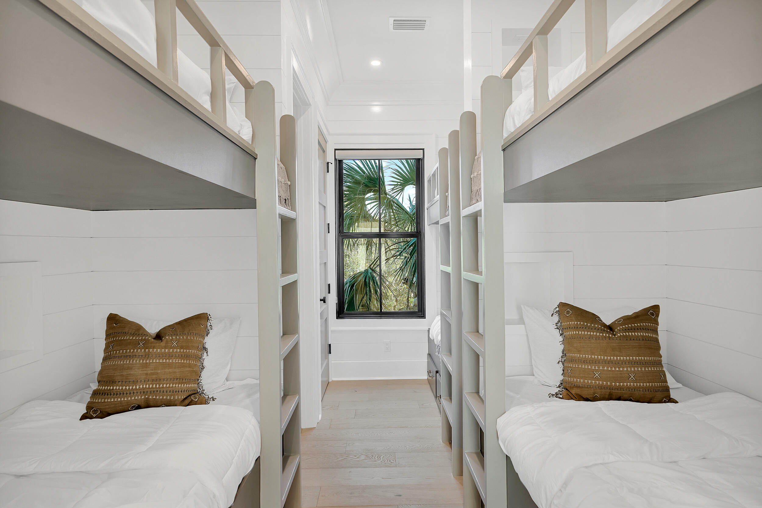 7843 E Co Highway 30A