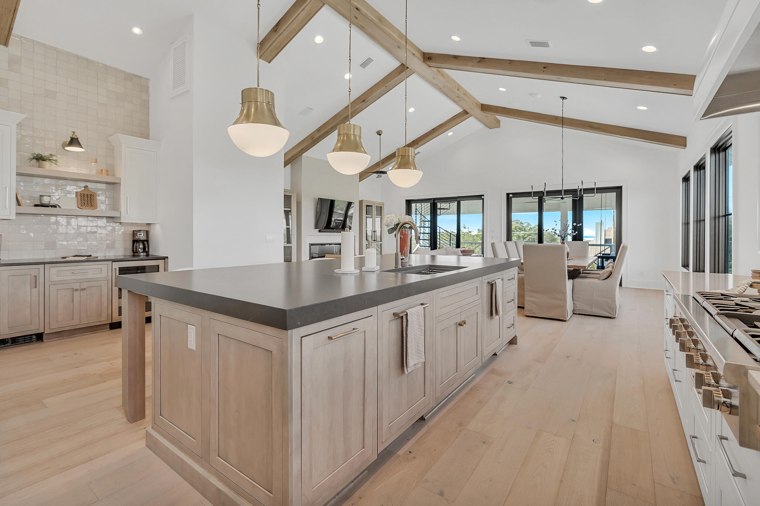 7843 E Co Highway 30A