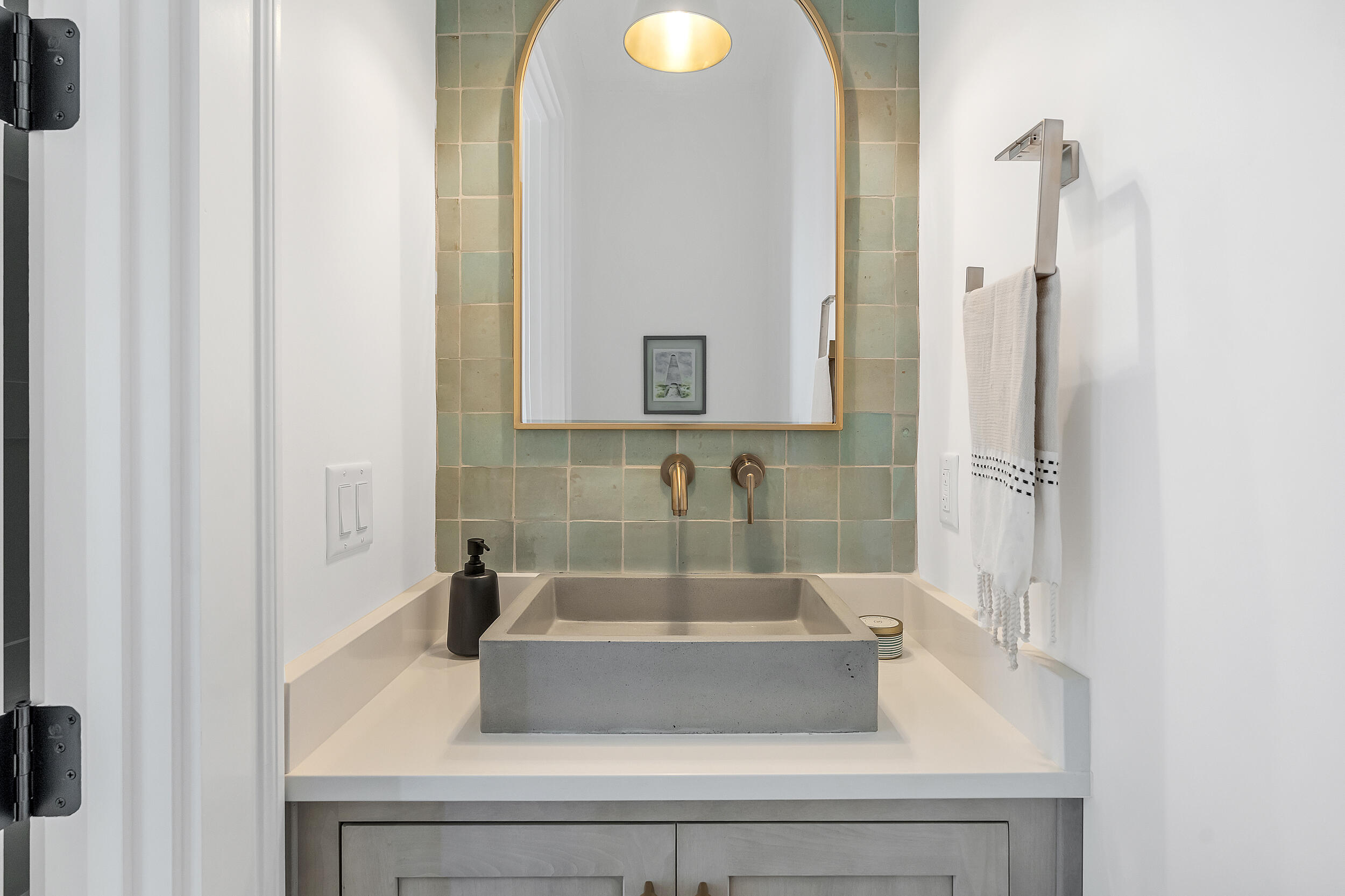 7843 E Co Highway 30A