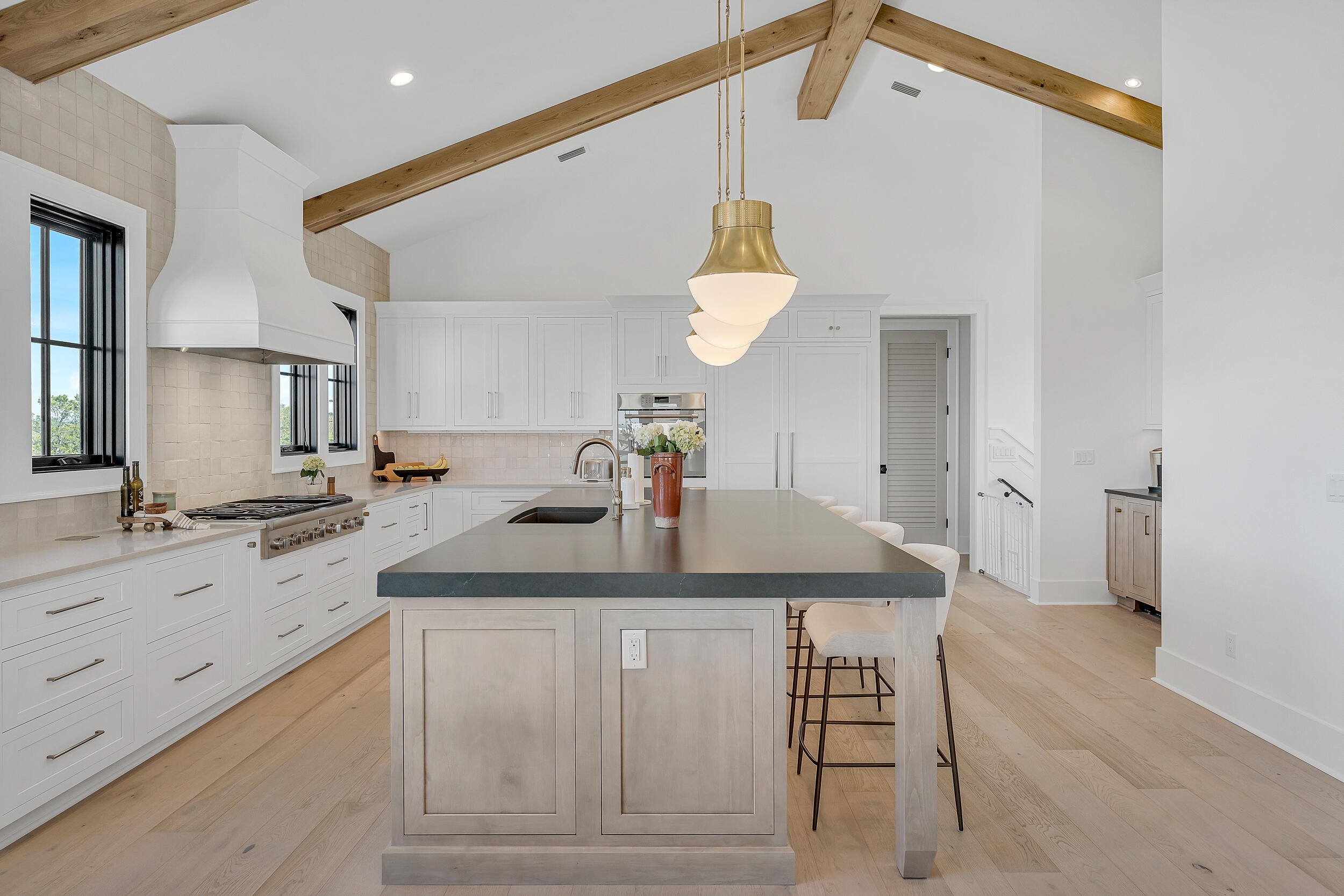 7843 E Co Highway 30A