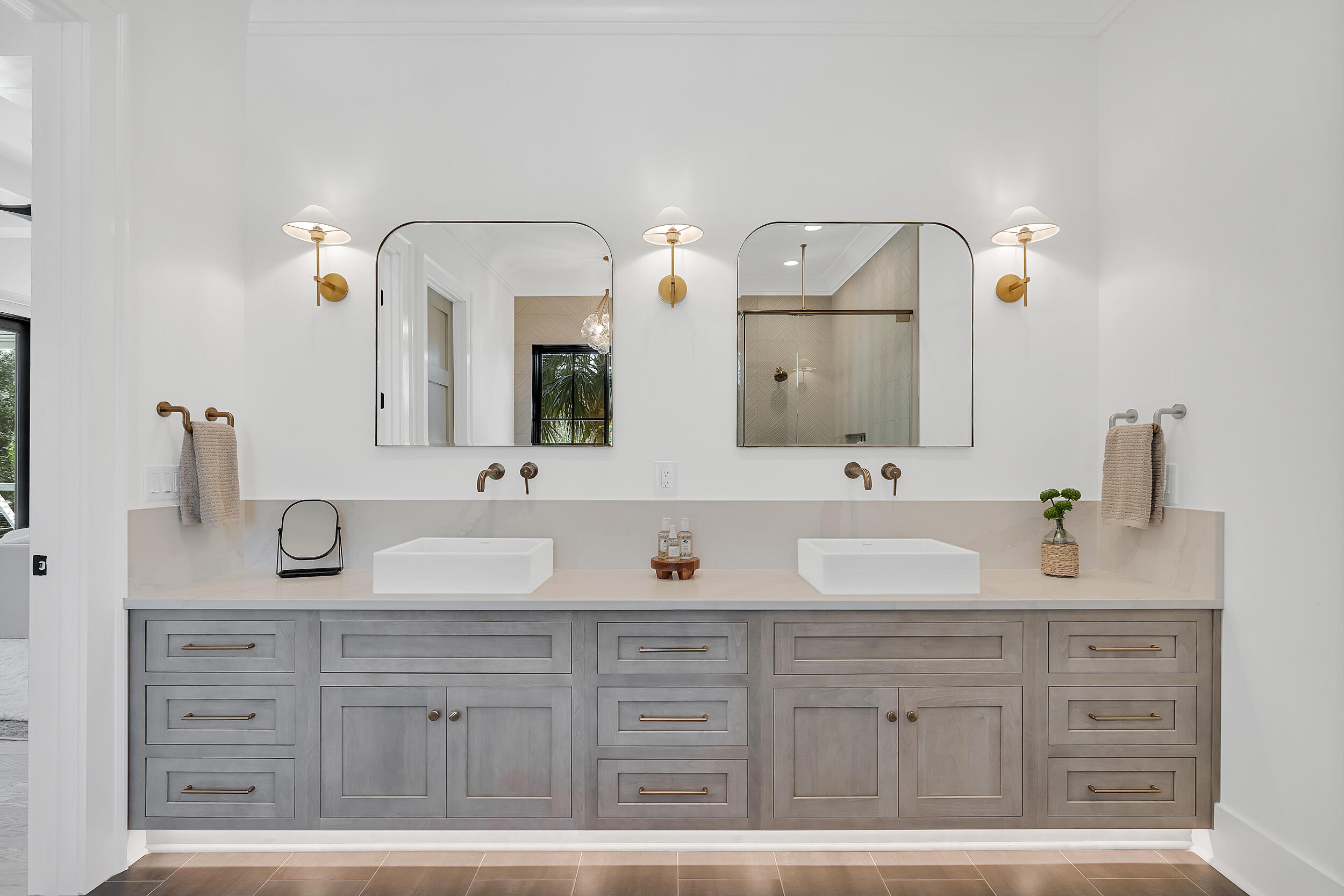 7843 E Co Highway 30A