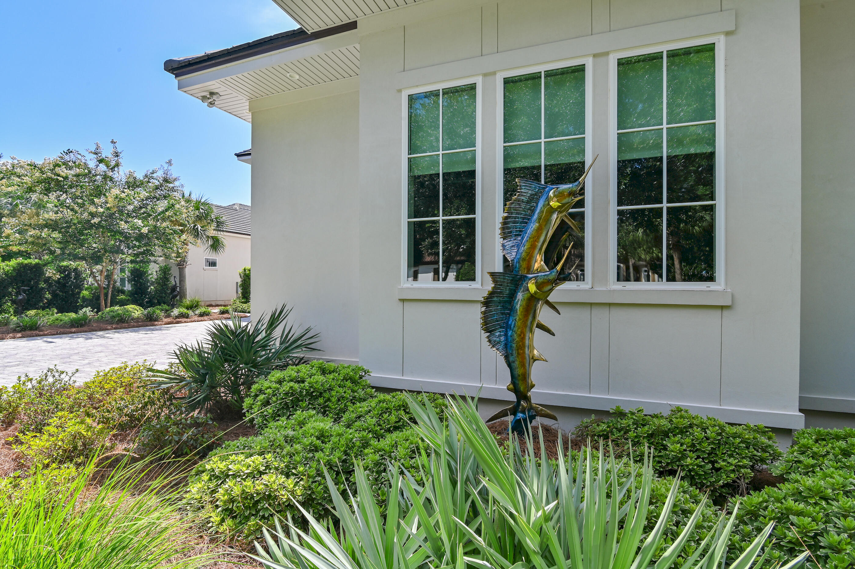 298 Corinthian Place