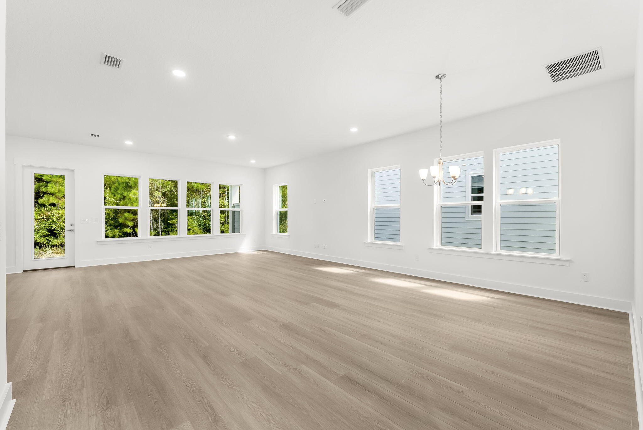 304 Breakwater Boulevard, Lot 18