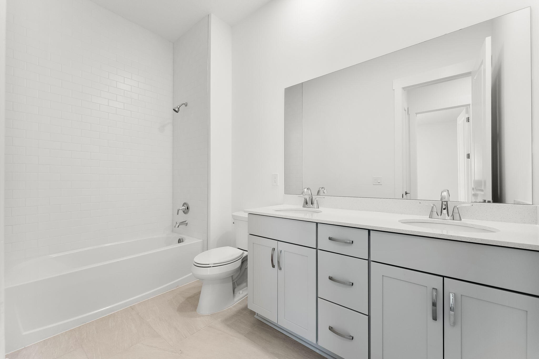 304 Breakwater Boulevard, Lot 18