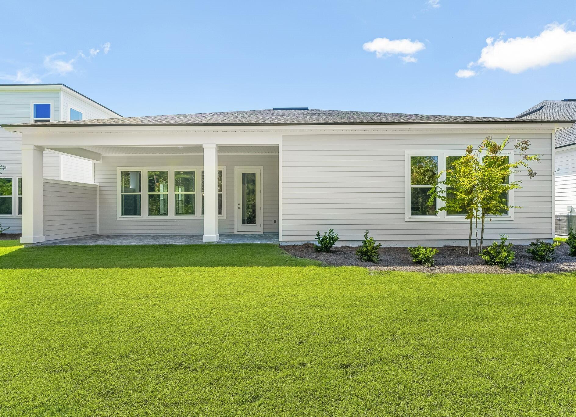 304 Breakwater Boulevard, Lot 18