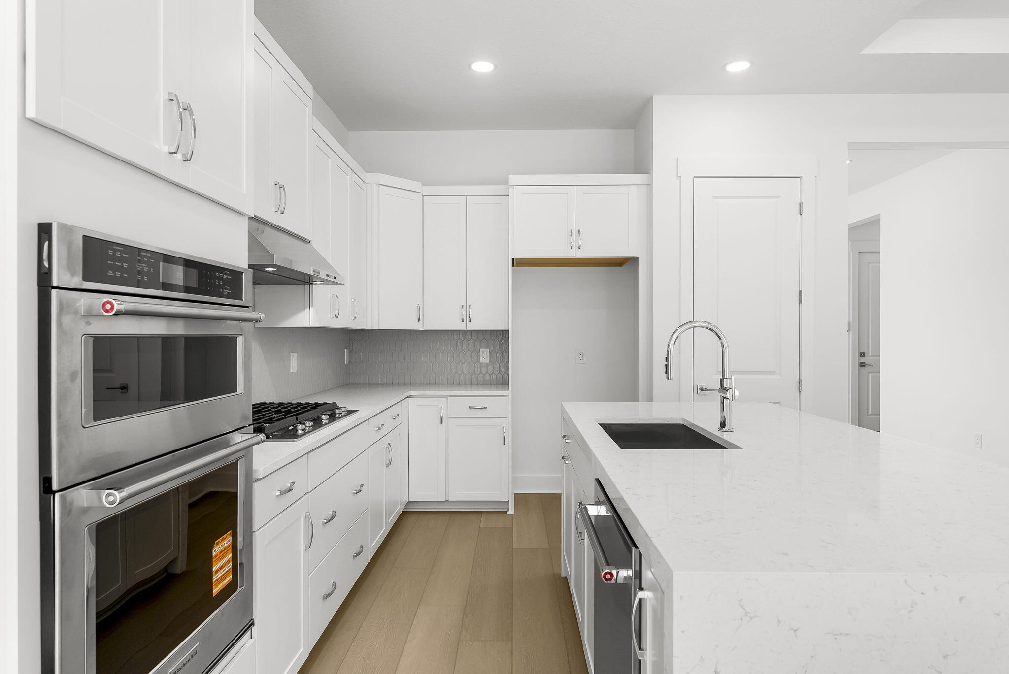 280 Breakwater Boulevard, Lot 16