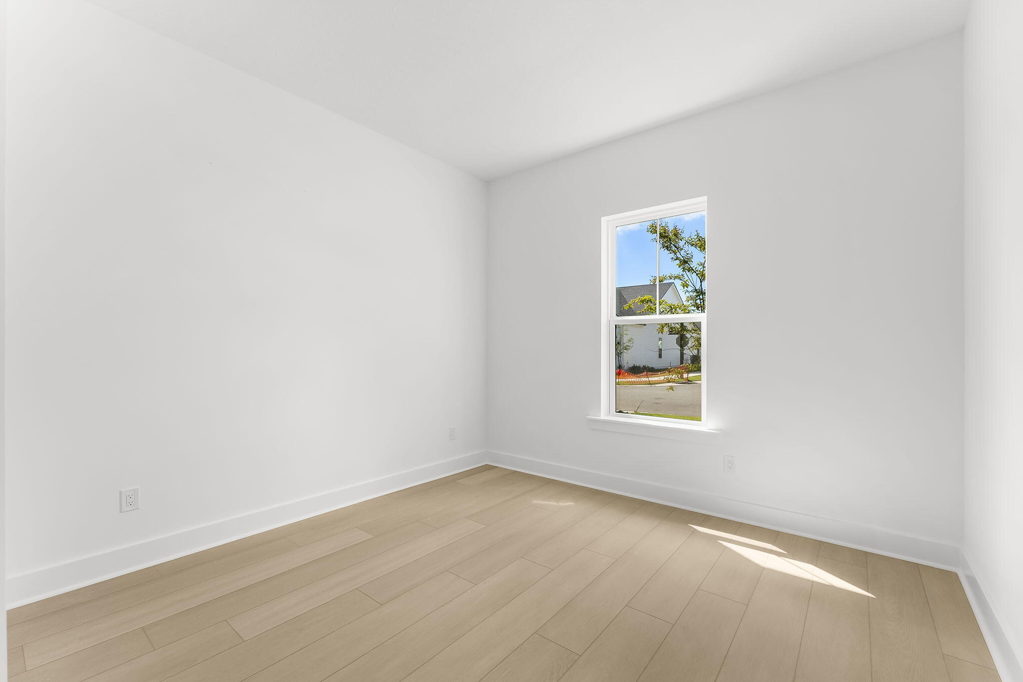 280 Breakwater Boulevard, Lot 16