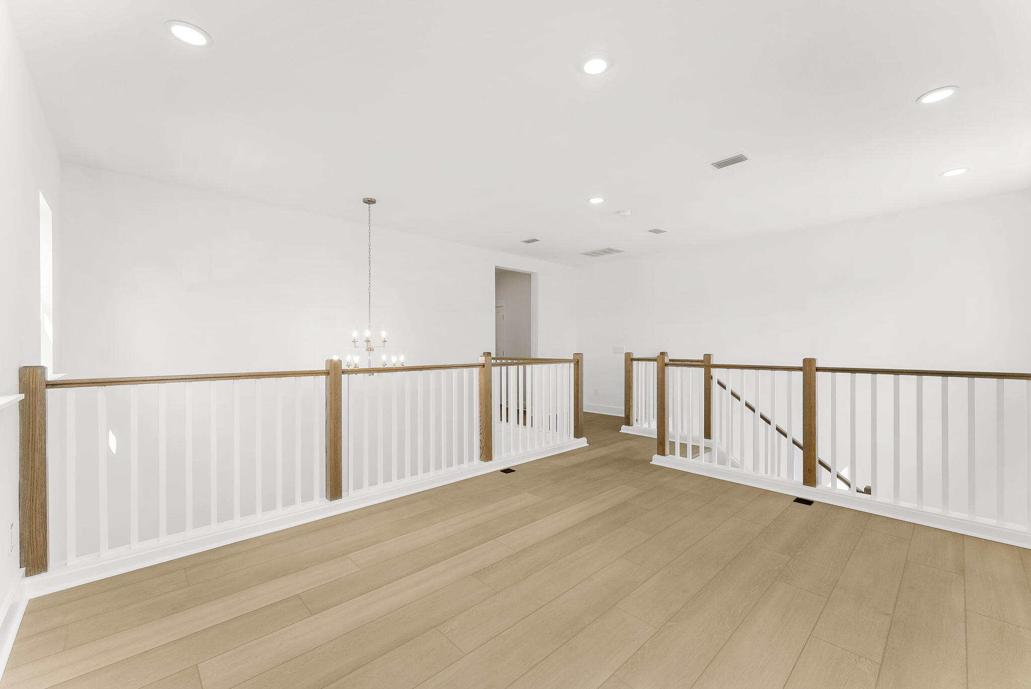 280 Breakwater Boulevard, Lot 16