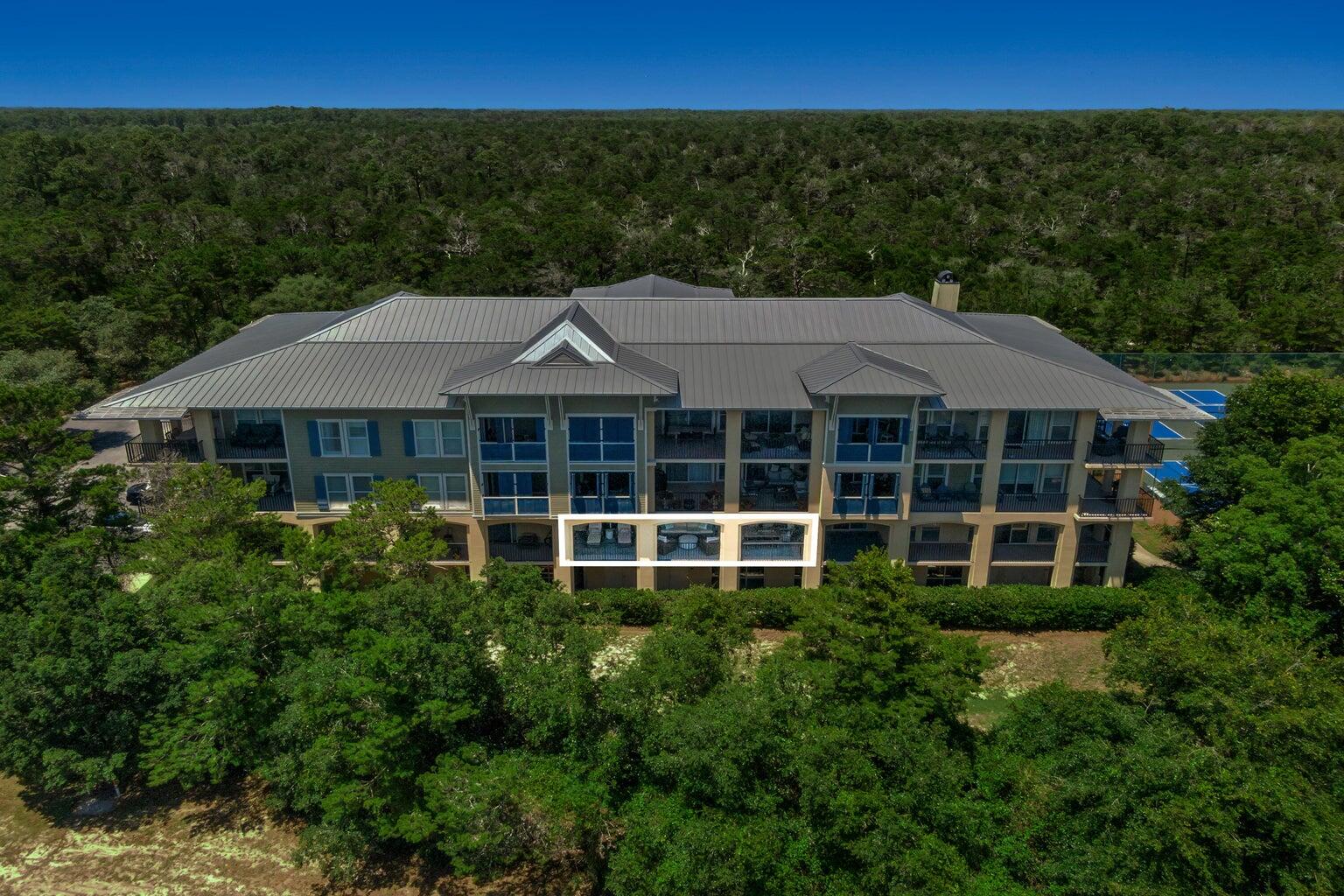 1732 W County Highway 30A, 202R